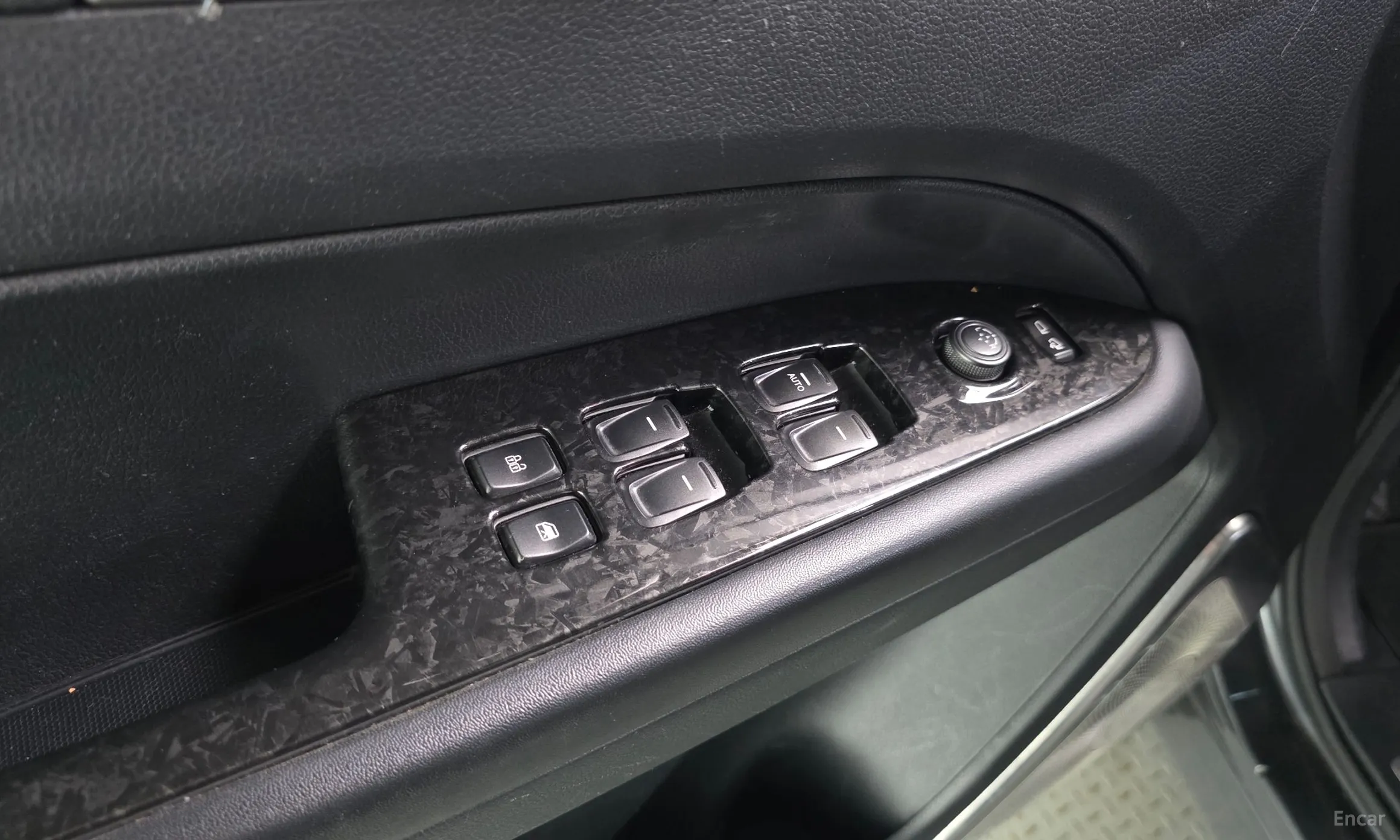 KG Mobility (SsangYong) Rexton Sports превью 17