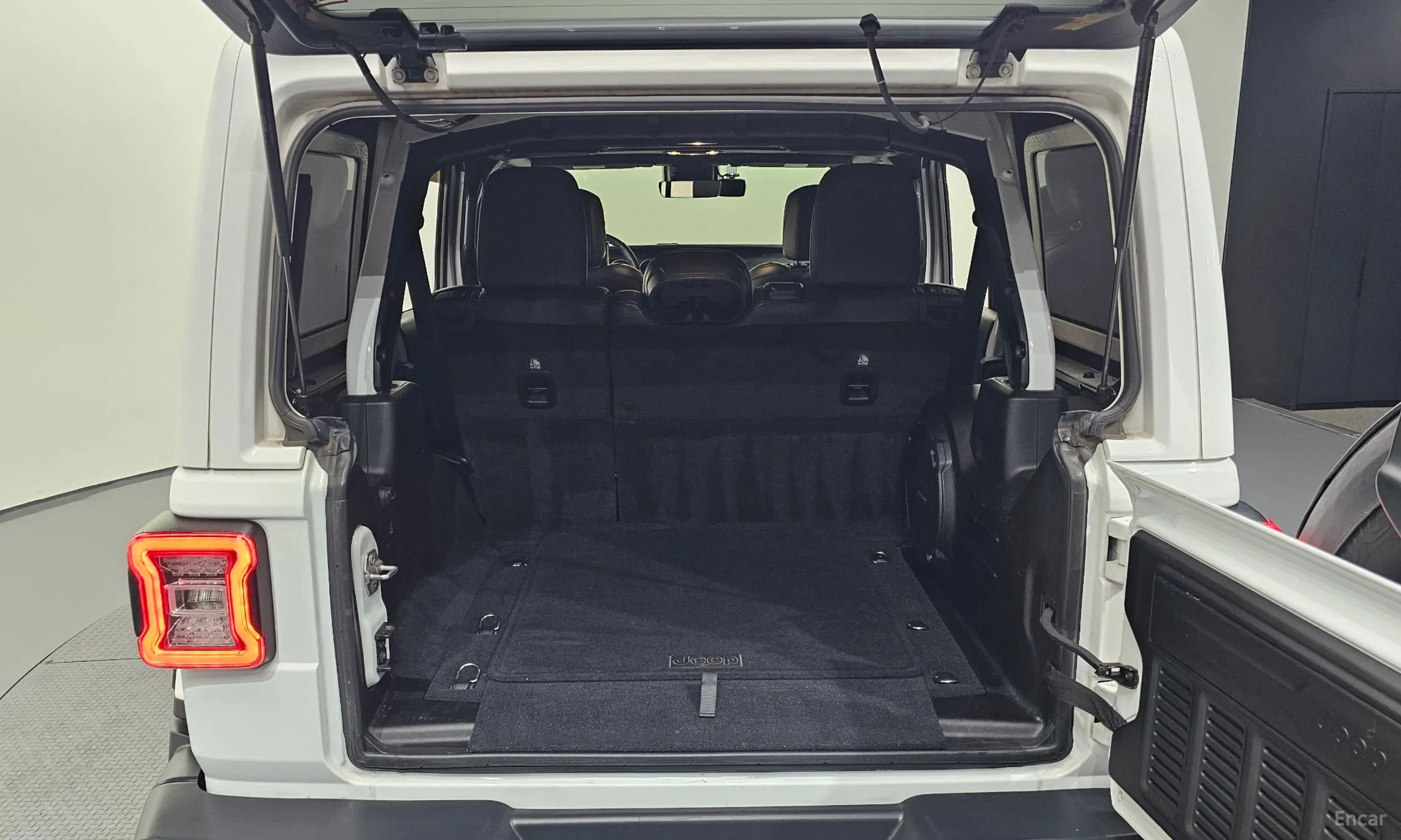 Jeep Wrangler (JL) превью 14