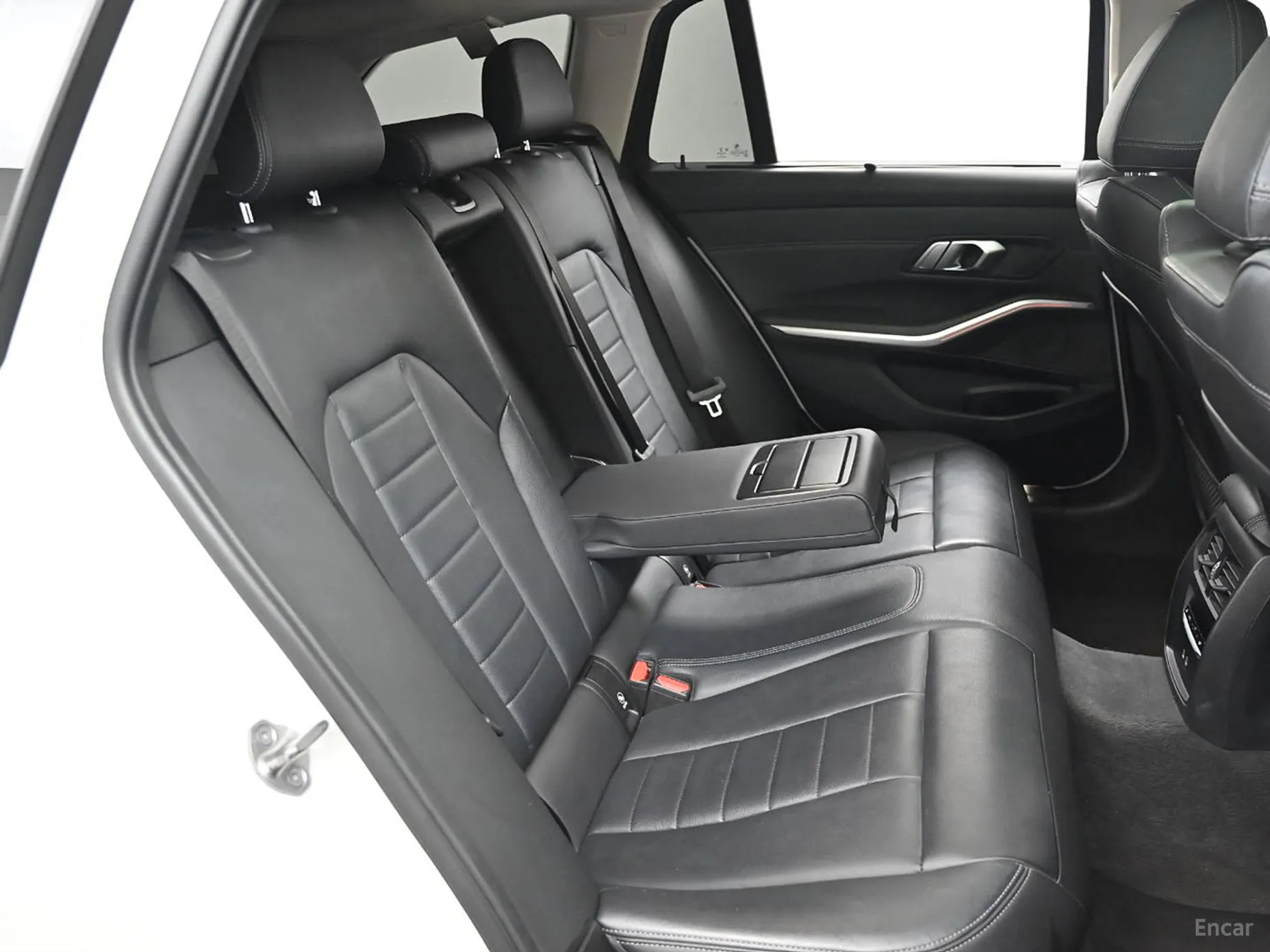 BMW 3 Series (G20) превью 12