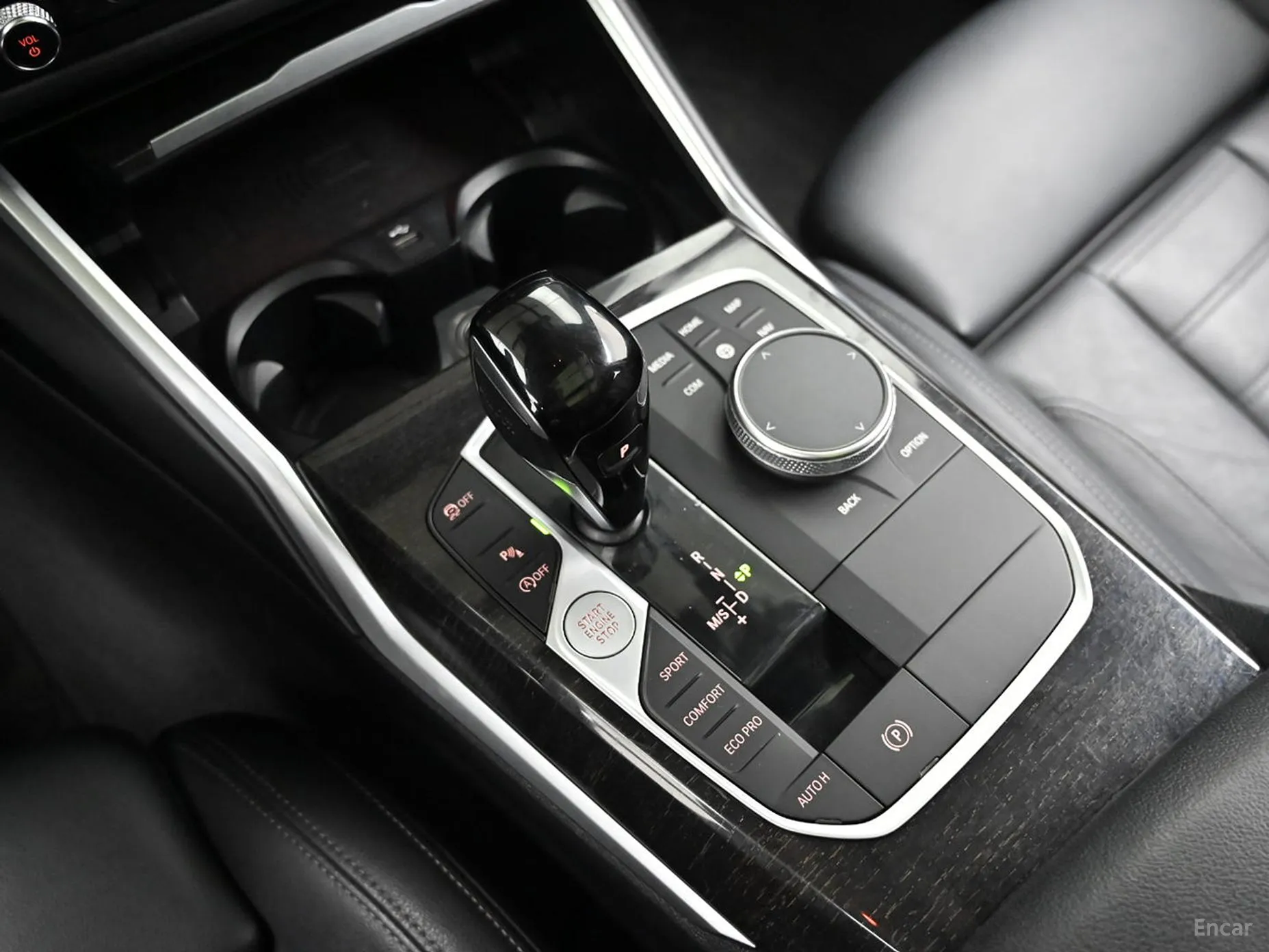 BMW 3 Series (G20) превью 20