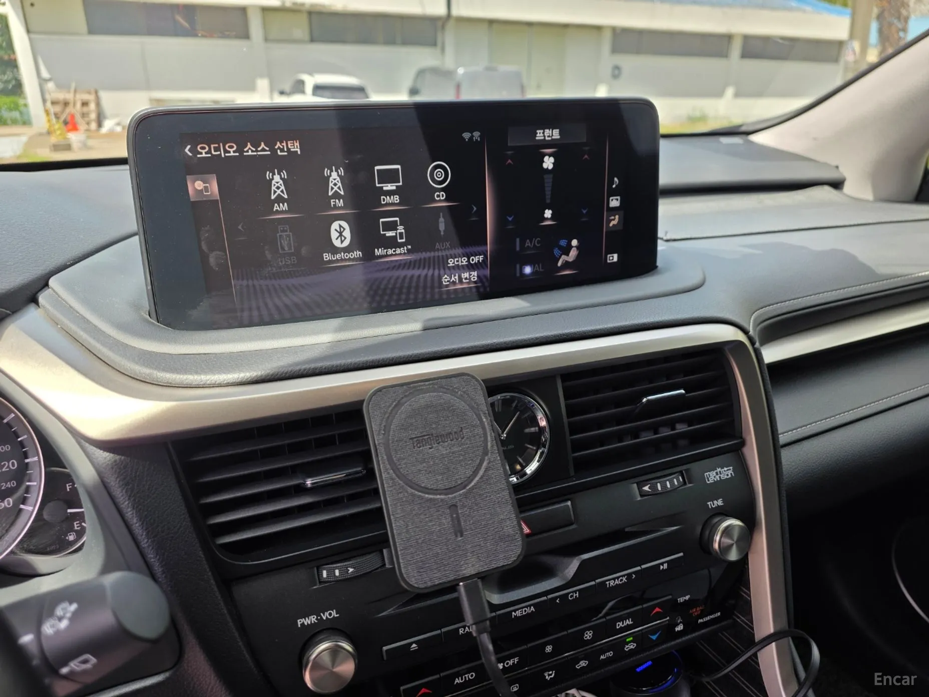 Lexus RX450h Gen 4 превью 8