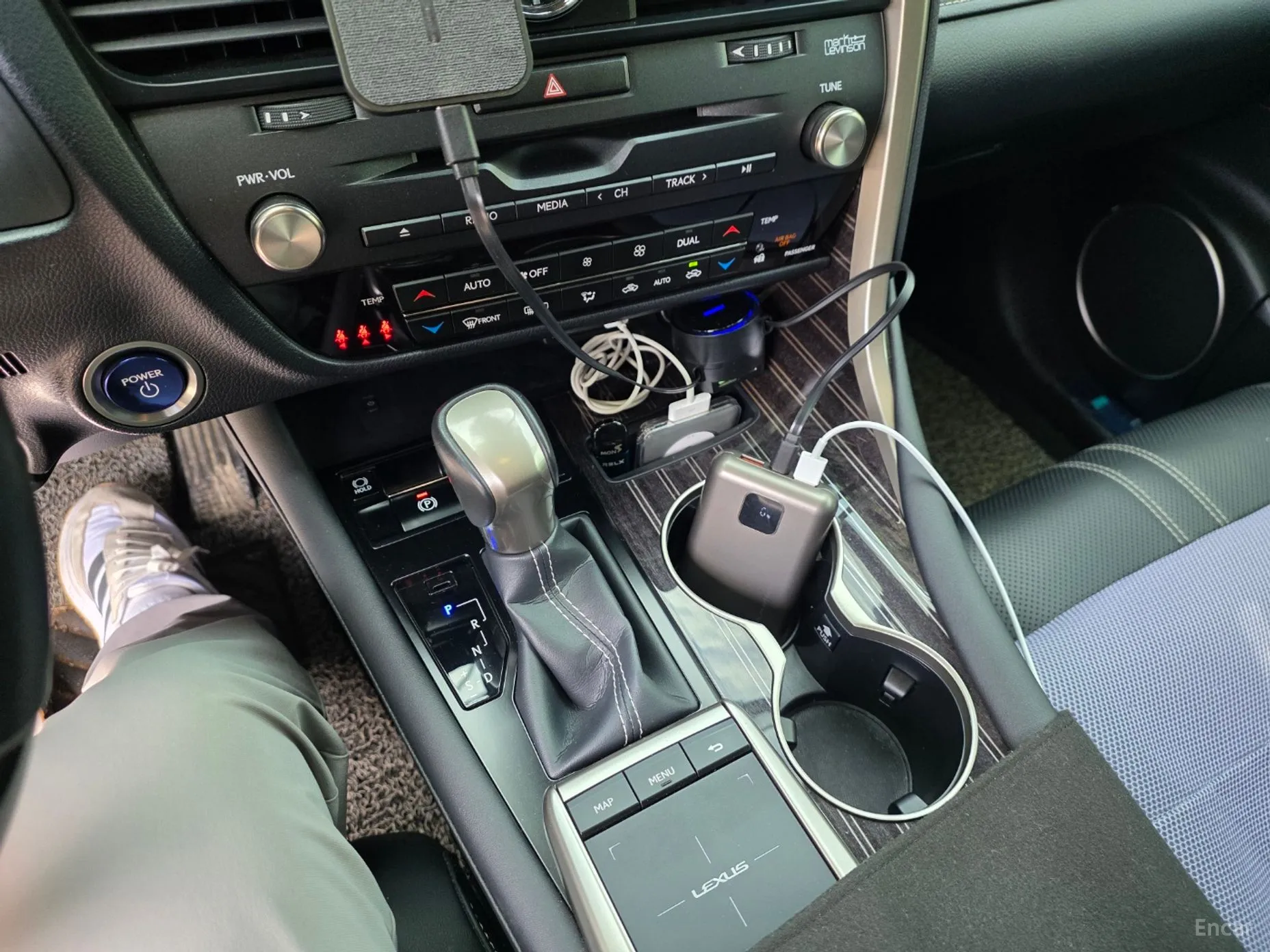 Lexus RX450h Gen 4 превью 9