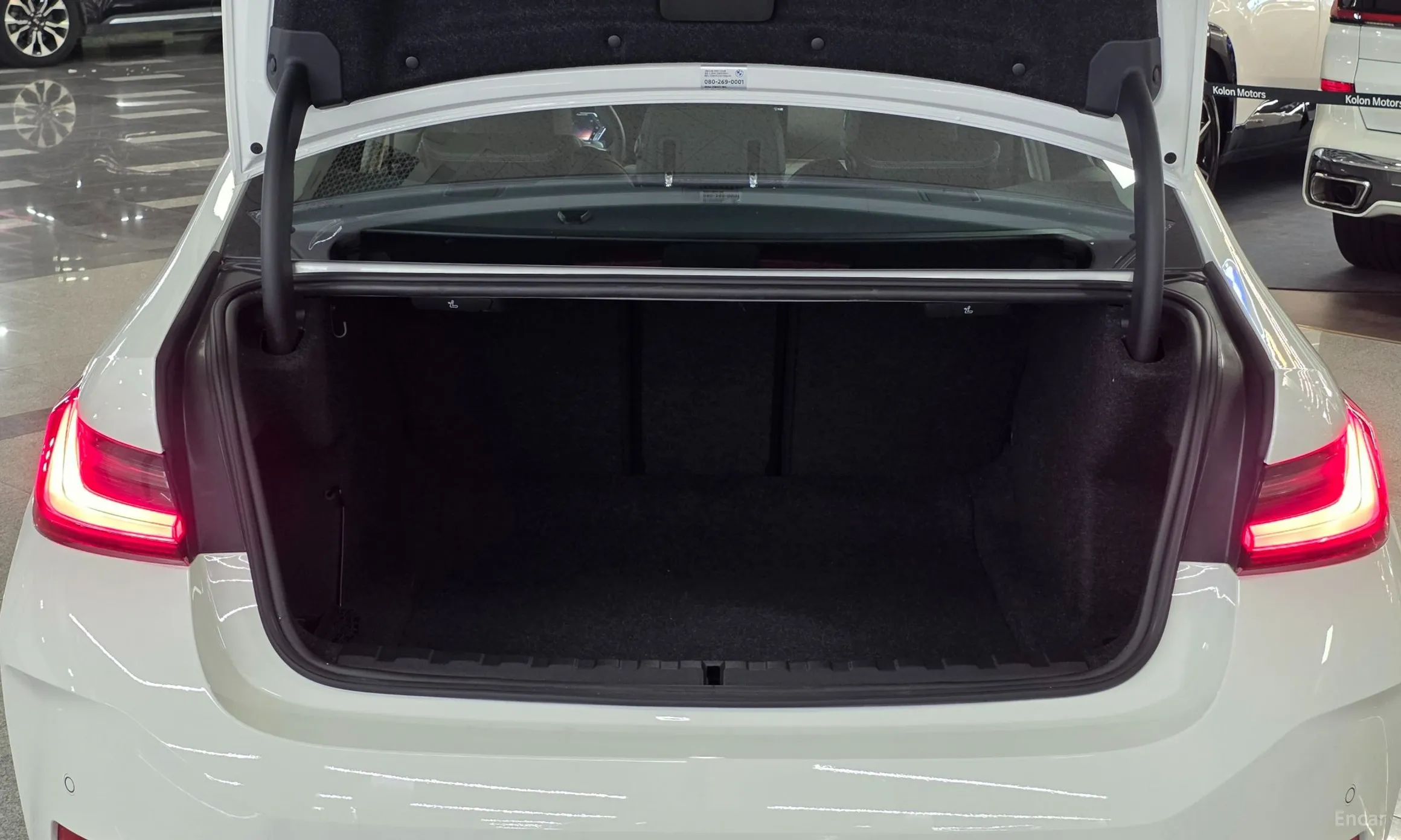BMW 3 Series (G20) превью 11