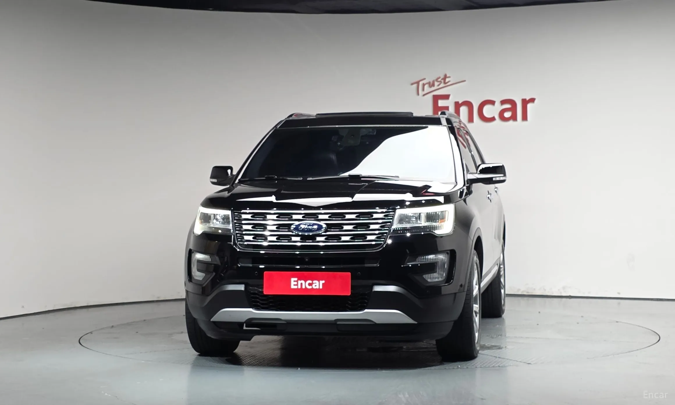 Ford Explorer превью 3