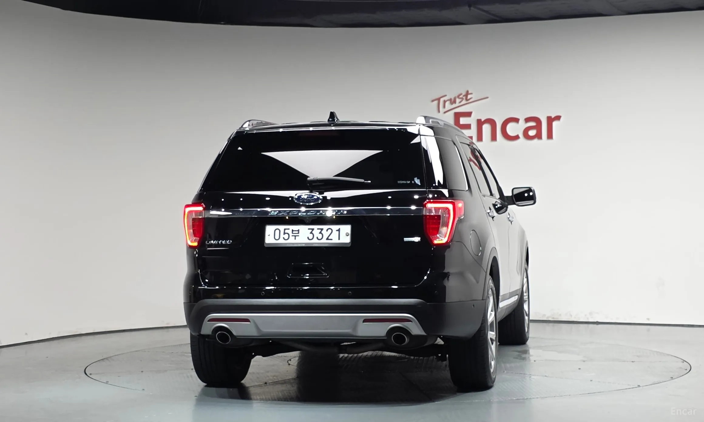 Ford Explorer превью 4