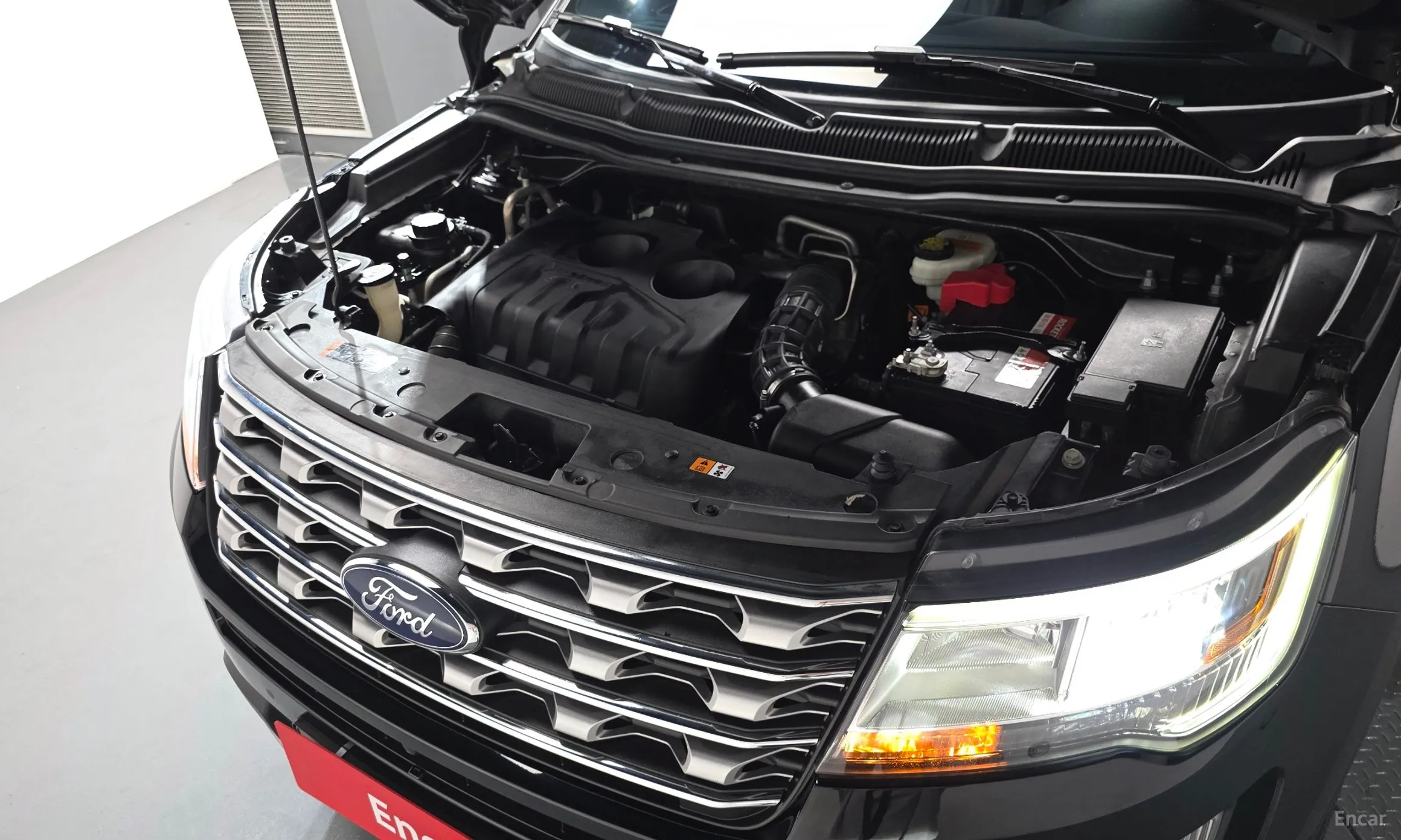 Ford Explorer превью 6