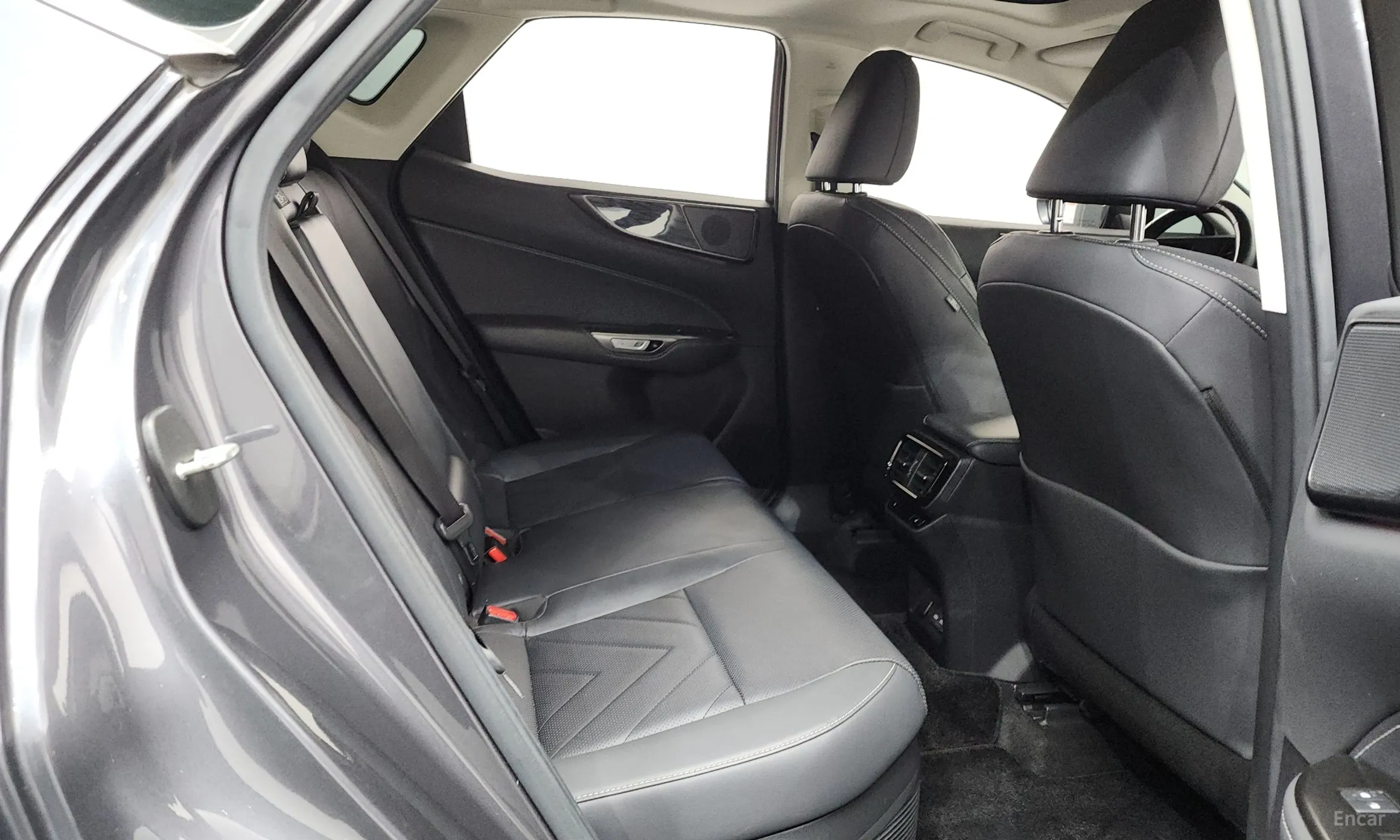 Lexus NX350h Gen 2 превью 11