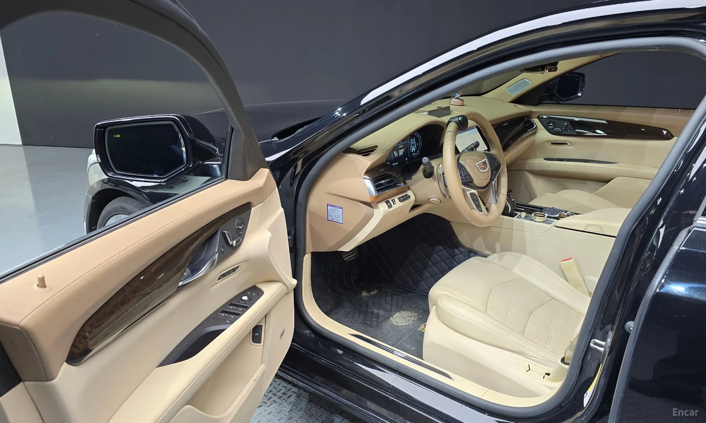 Cadillac CT6 превью 10