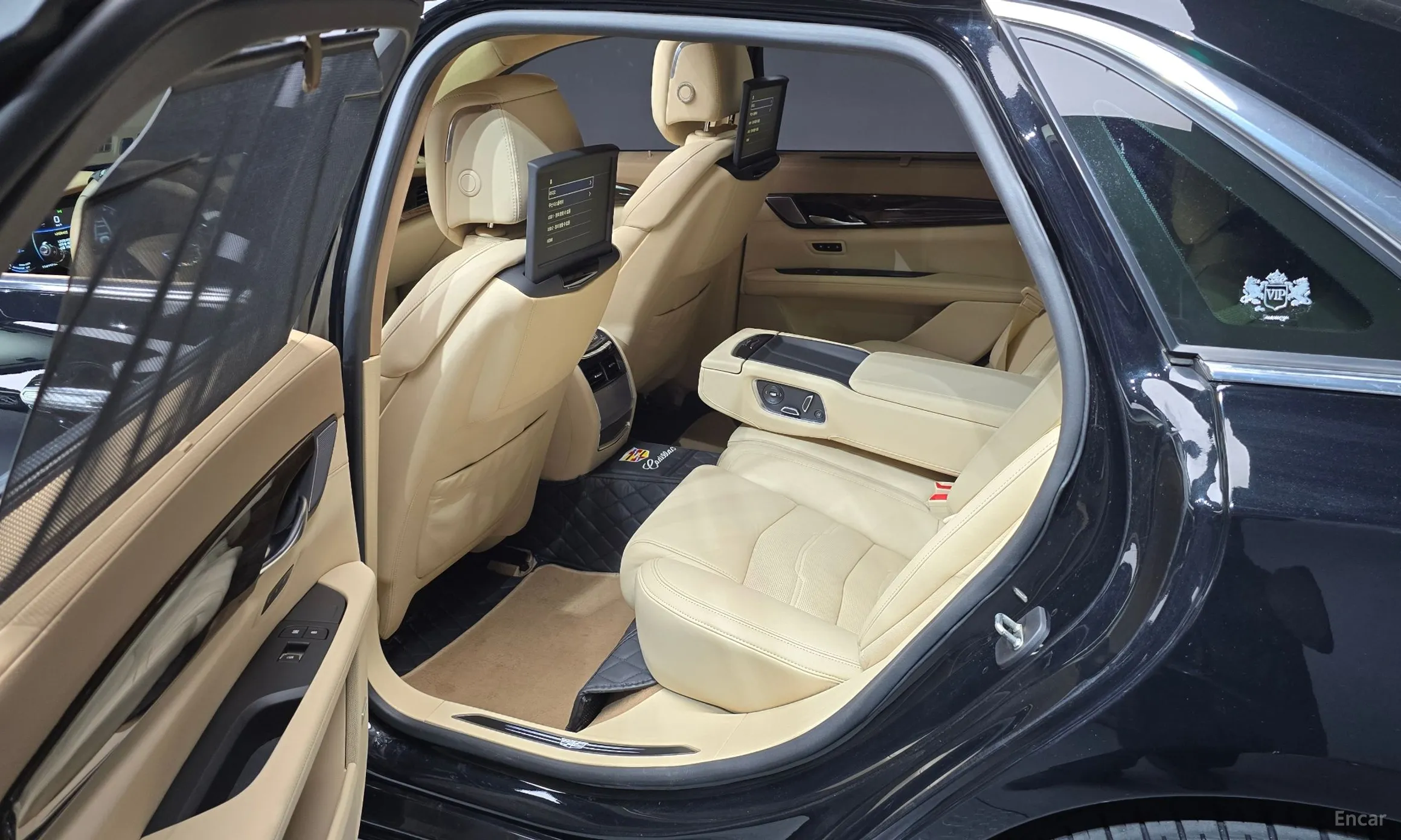 Cadillac CT6 превью 11