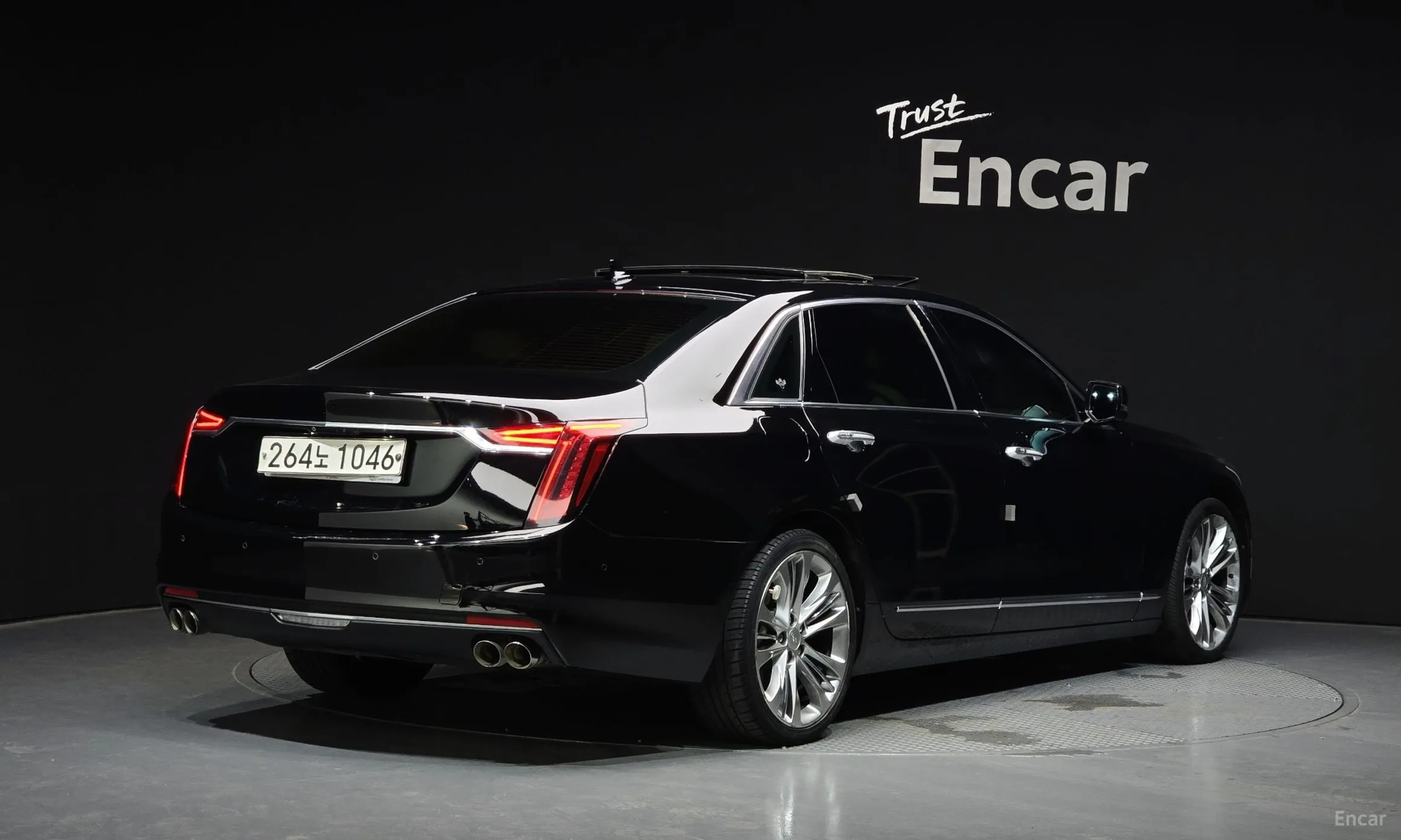 Cadillac CT6 превью 2