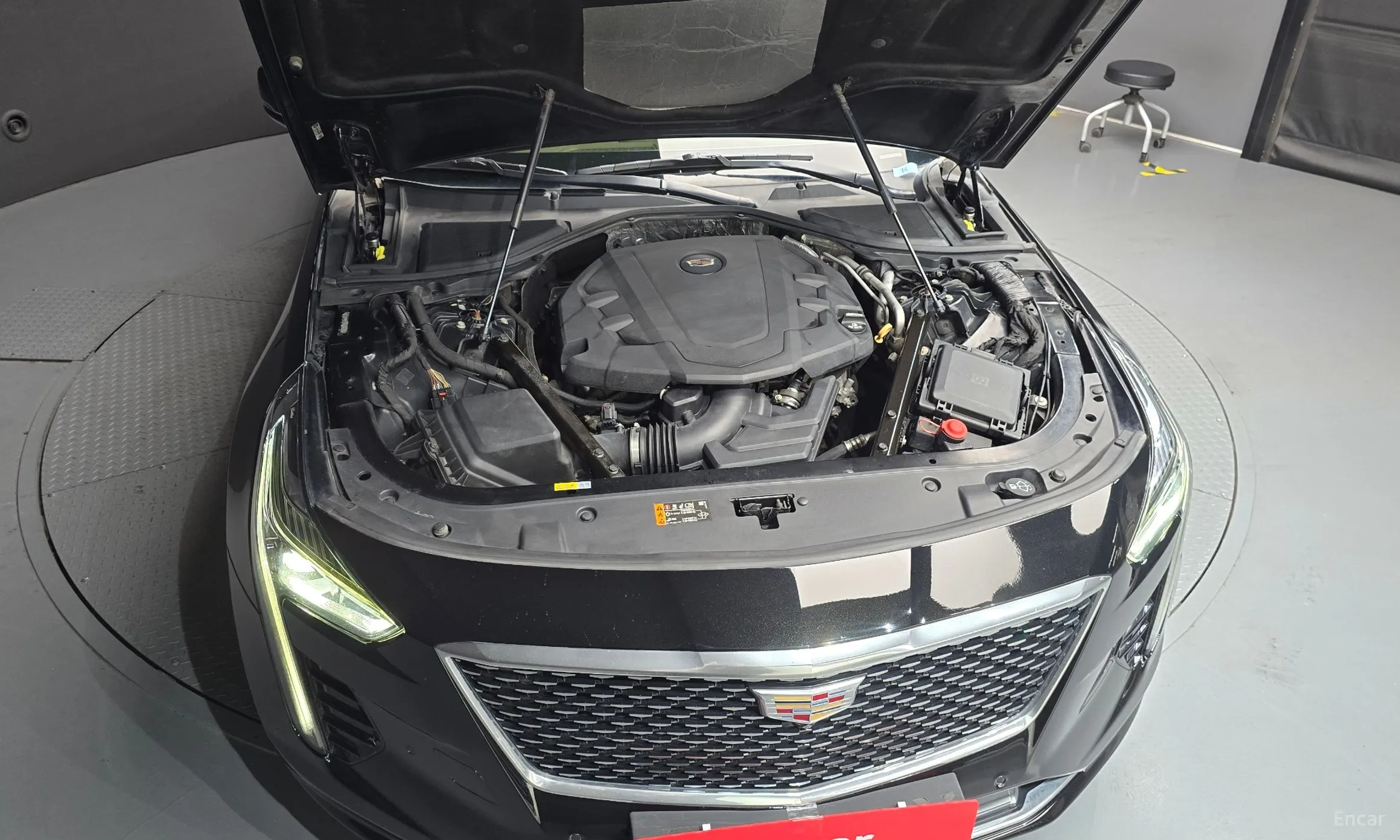 Cadillac CT6 превью 6