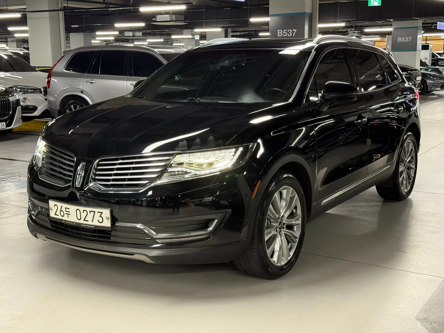 Lincoln MKX 2nd Generation