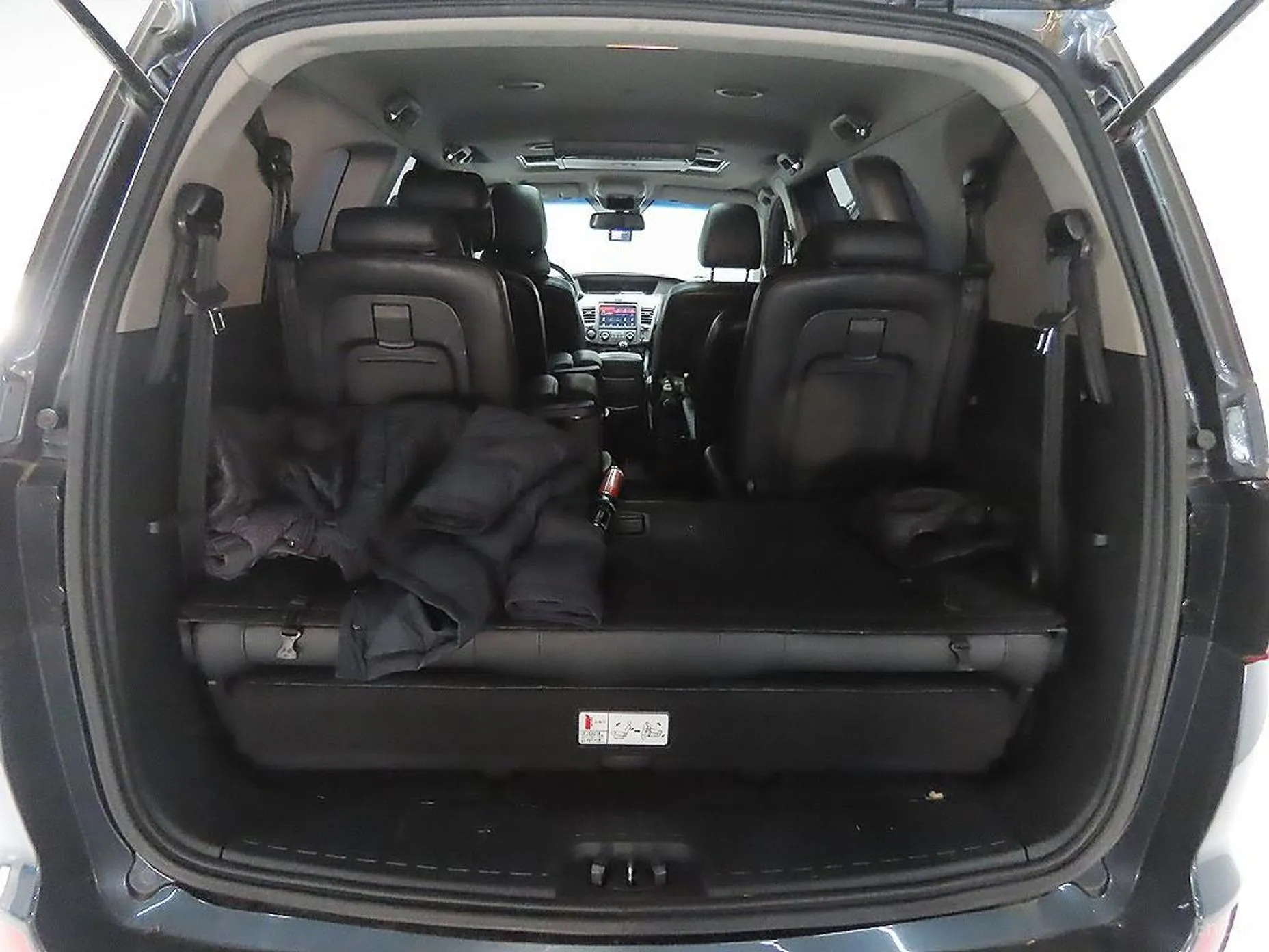 KG Mobility (SsangYong) Korando Turismo превью 20