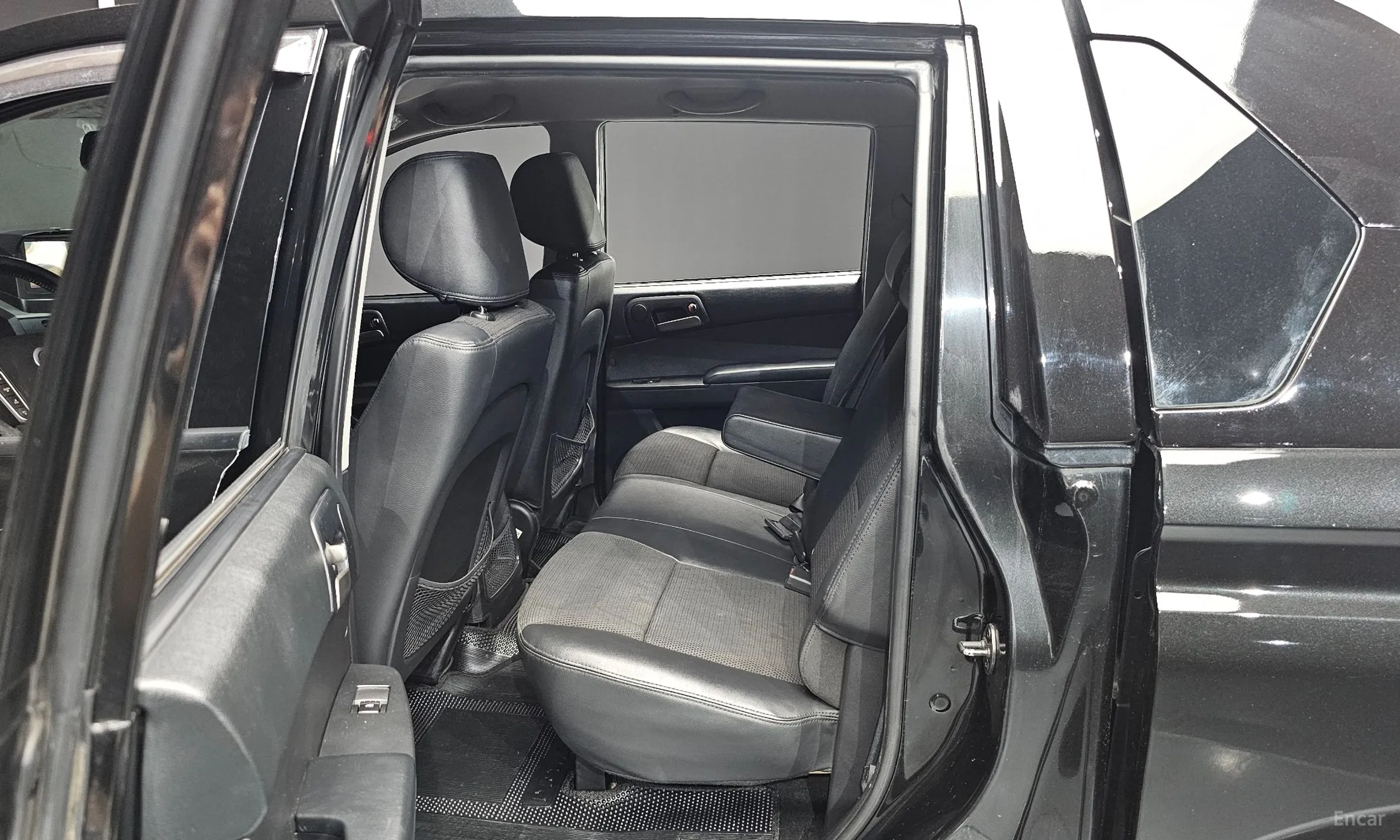 KG Mobility (SsangYong) Korando Sports превью 12