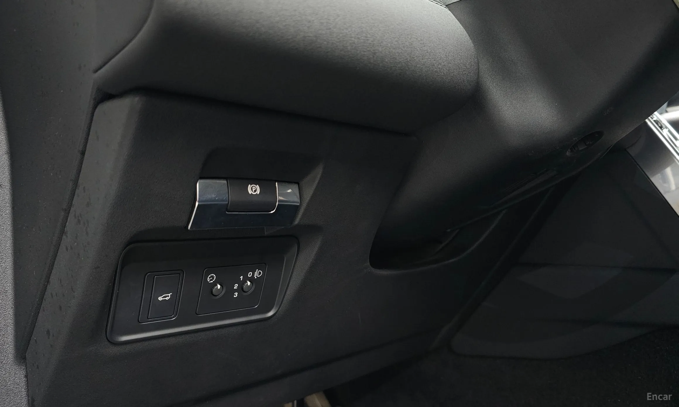 Land Rover Discovery Sports превью 20