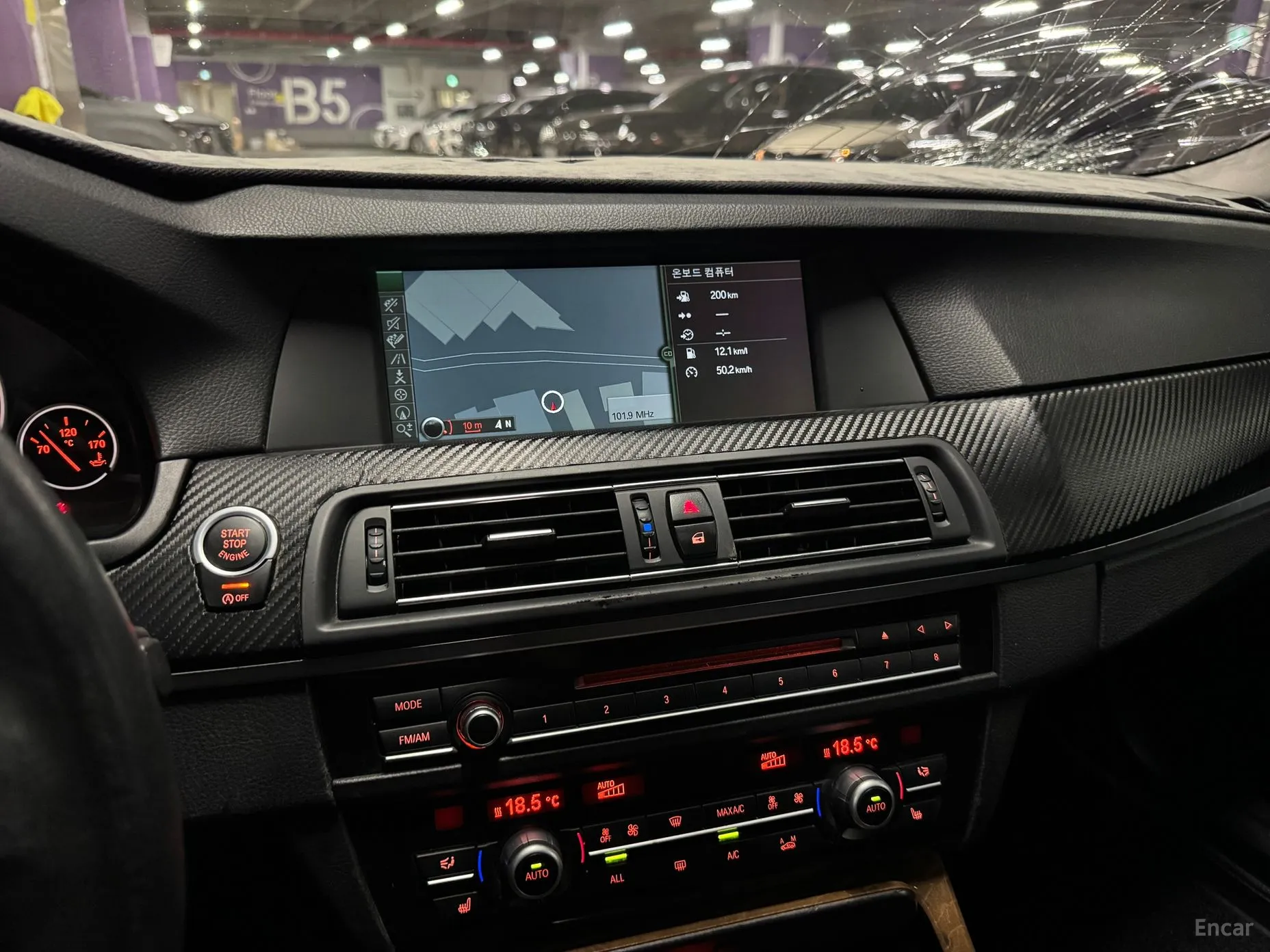 BMW 5 Series (F10) превью 10