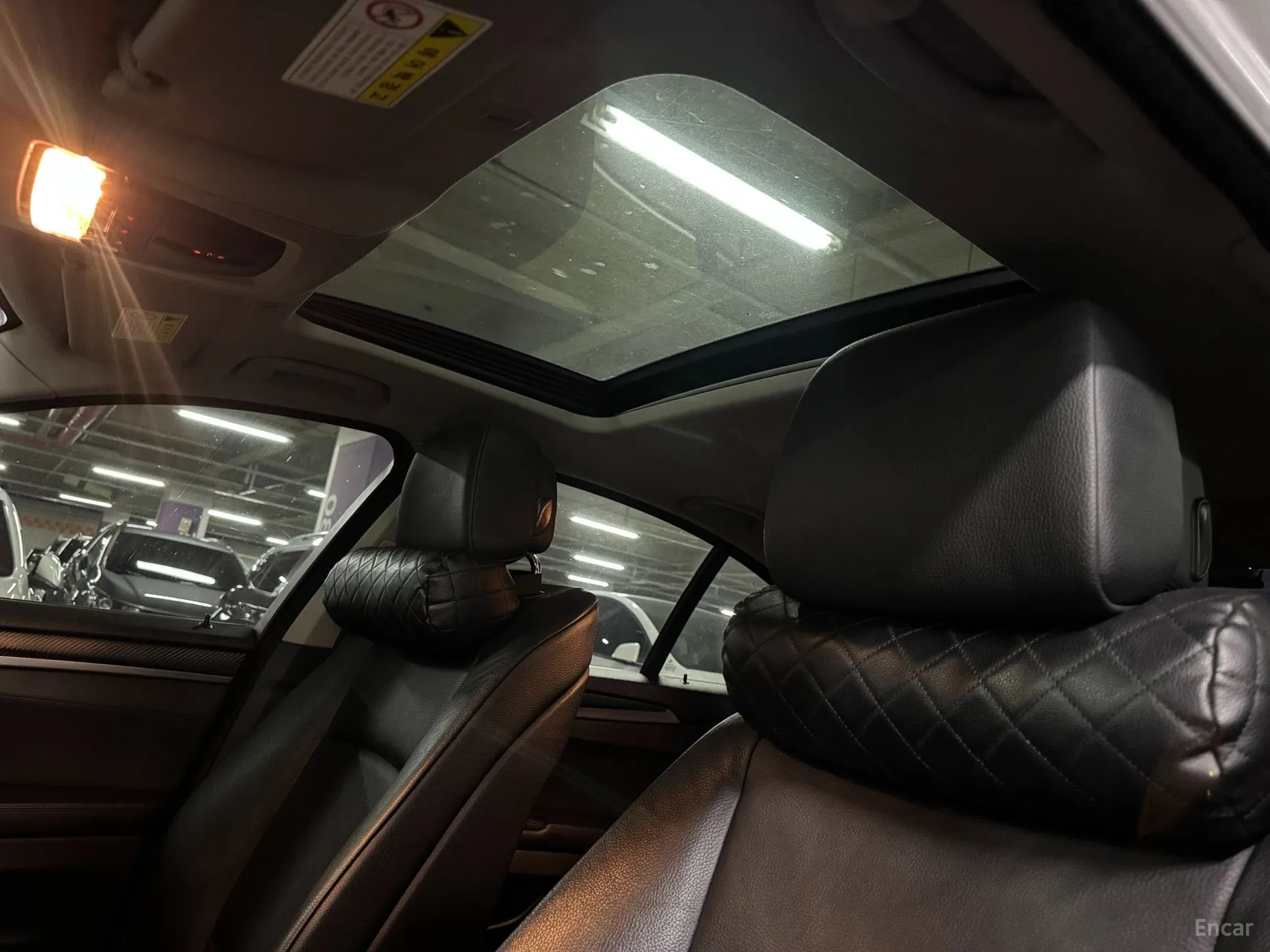 BMW 5 Series (F10) превью 13