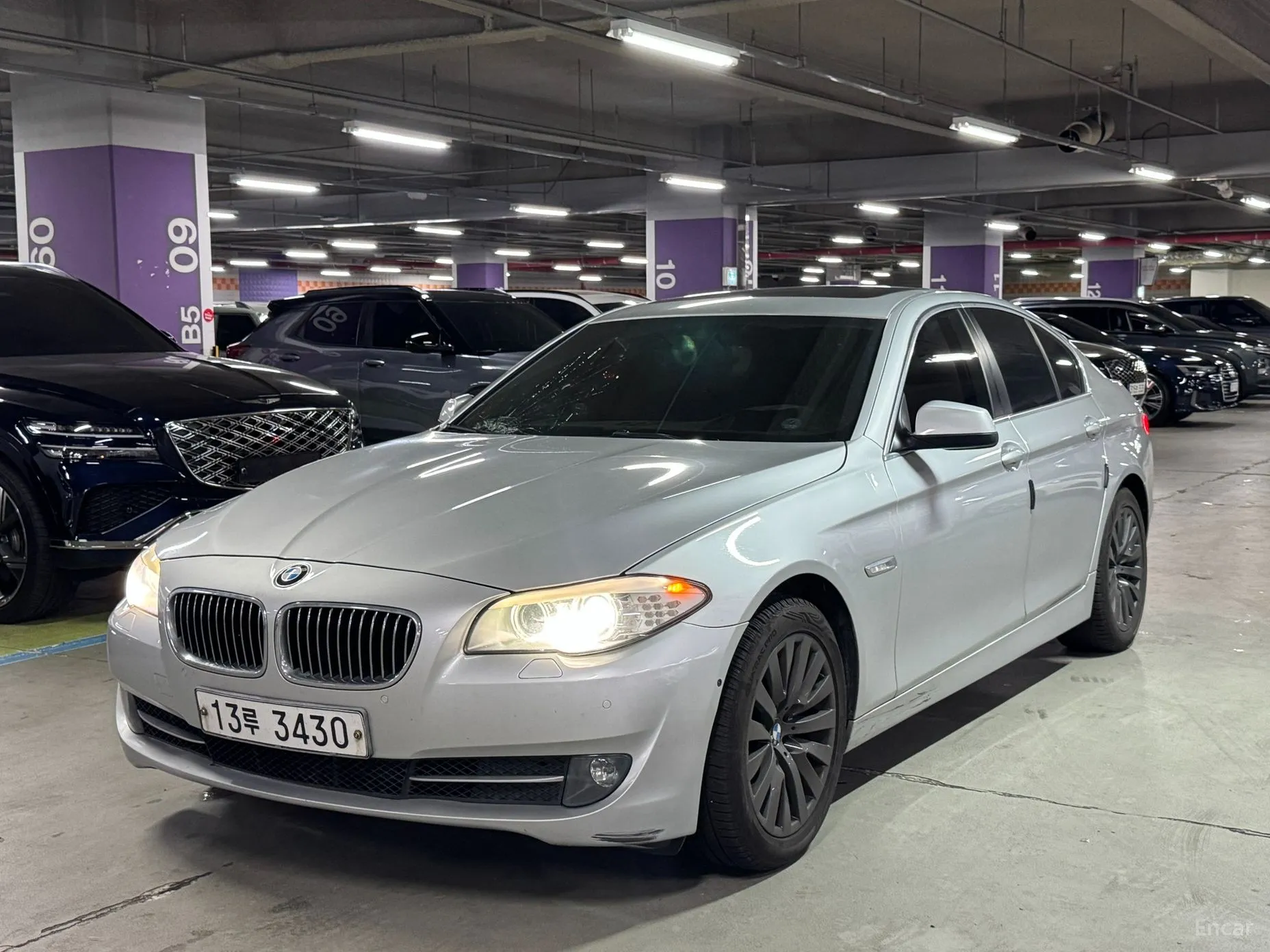 BMW 5 Series (F10) превью 3