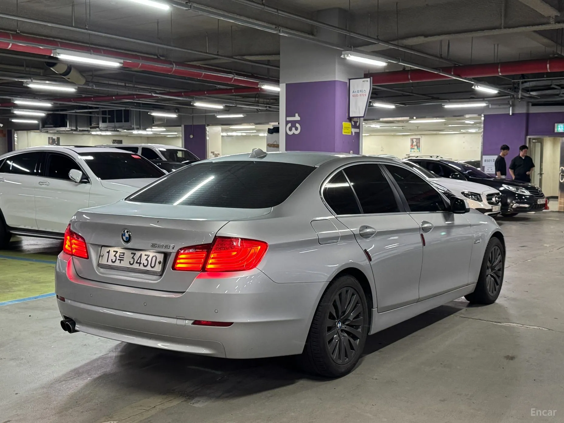BMW 5 Series (F10) превью 4