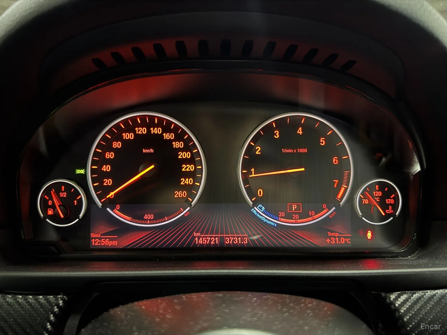 BMW 5 Series (F10) превью 8