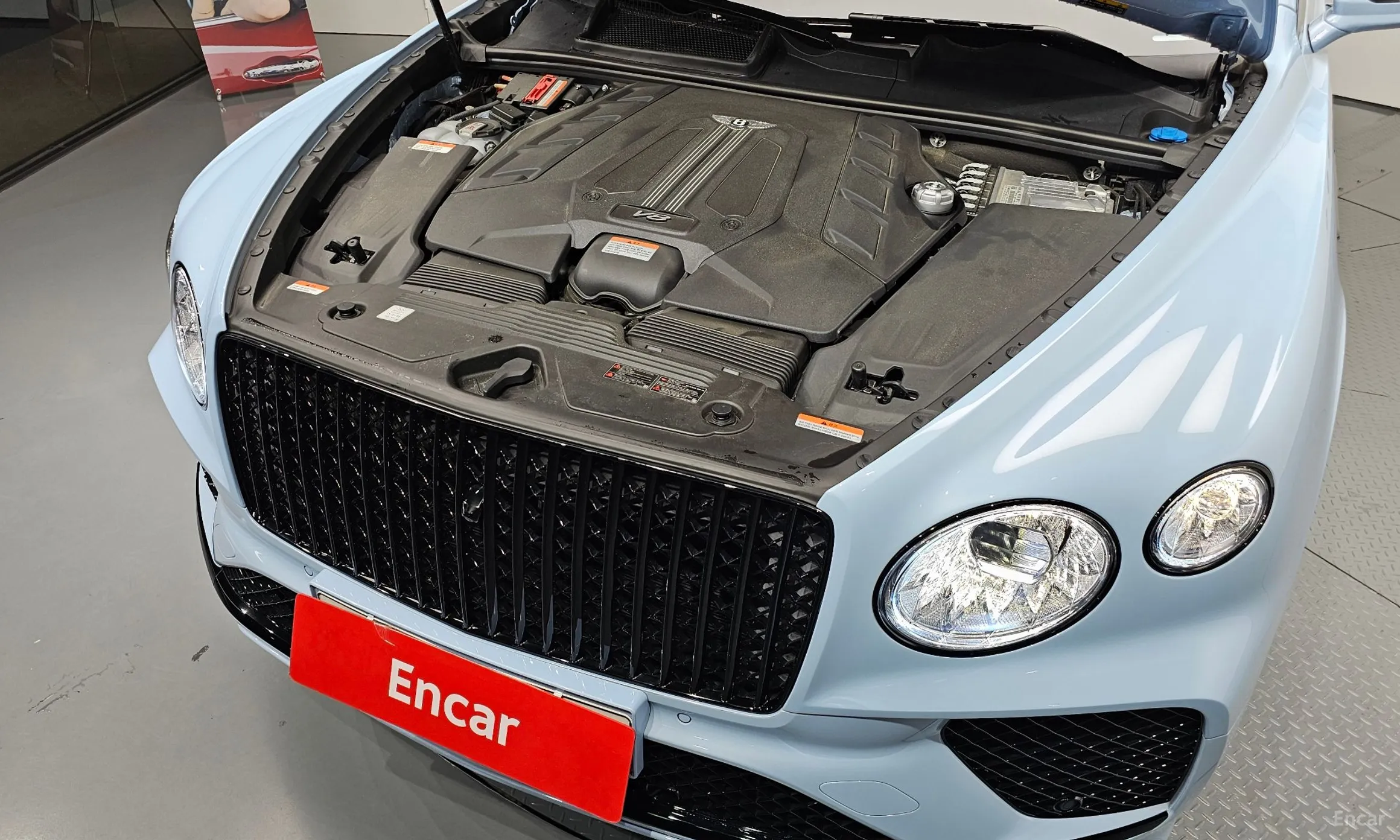 Bentley Bentayga превью 6
