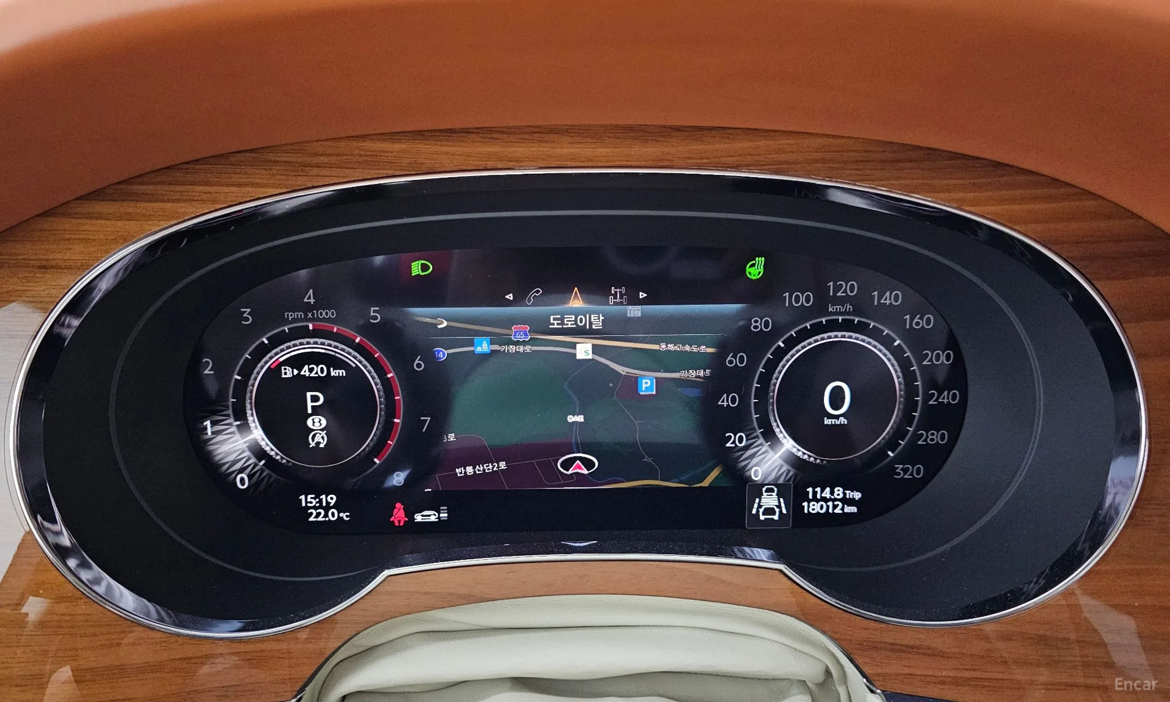 Bentley Bentayga превью 8