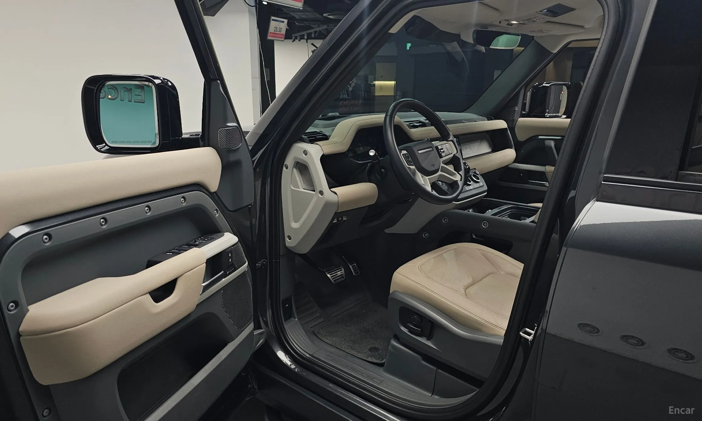Land Rover Defender (L663) превью 10