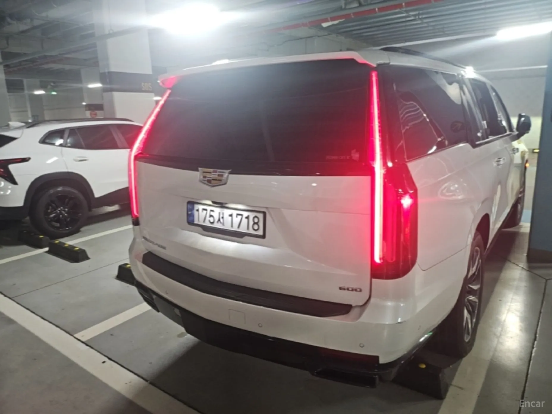 Cadillac Escalade 5th Generation превью 4