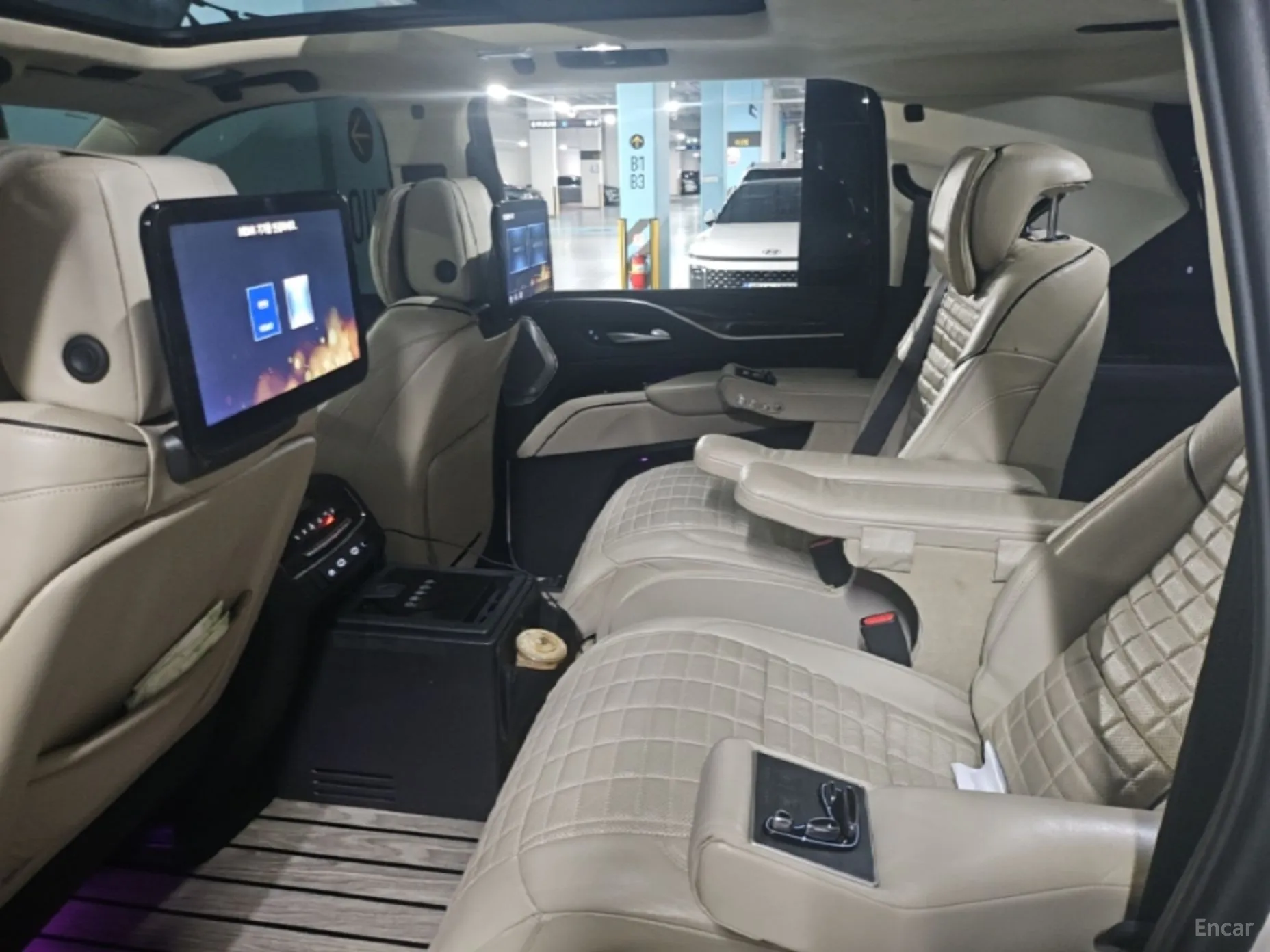 Cadillac Escalade 5th Generation превью 7