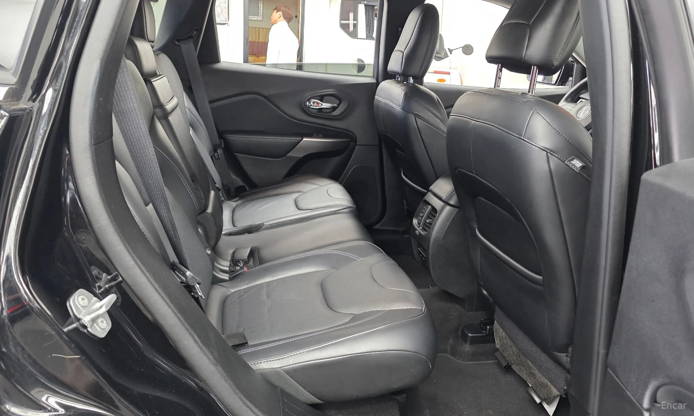 Jeep Cherokee (KL) превью 11