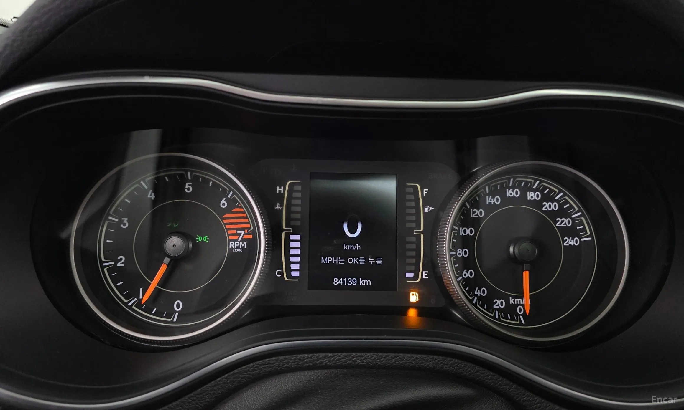 Jeep Cherokee (KL) превью 8