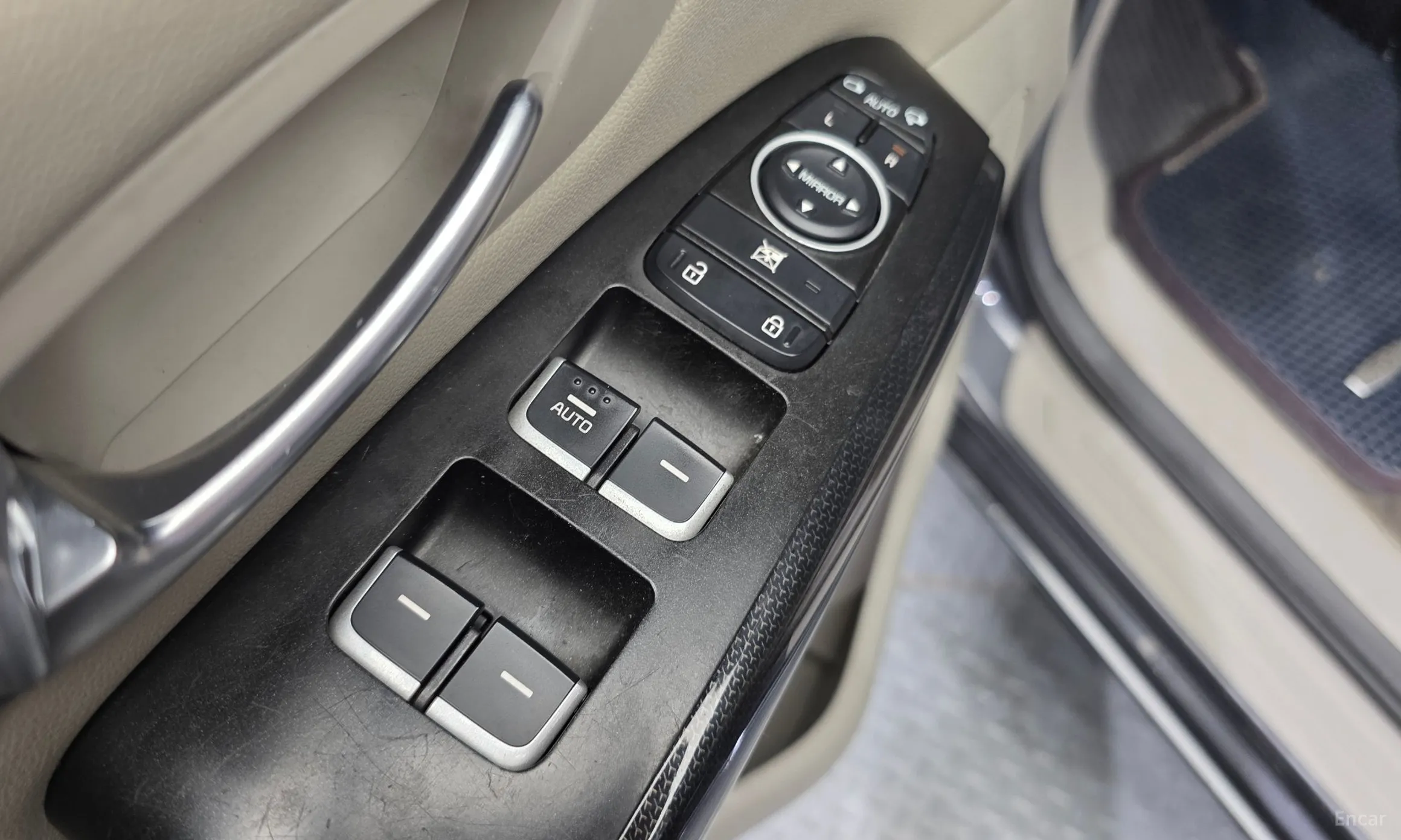 Kia Carnival превью 13
