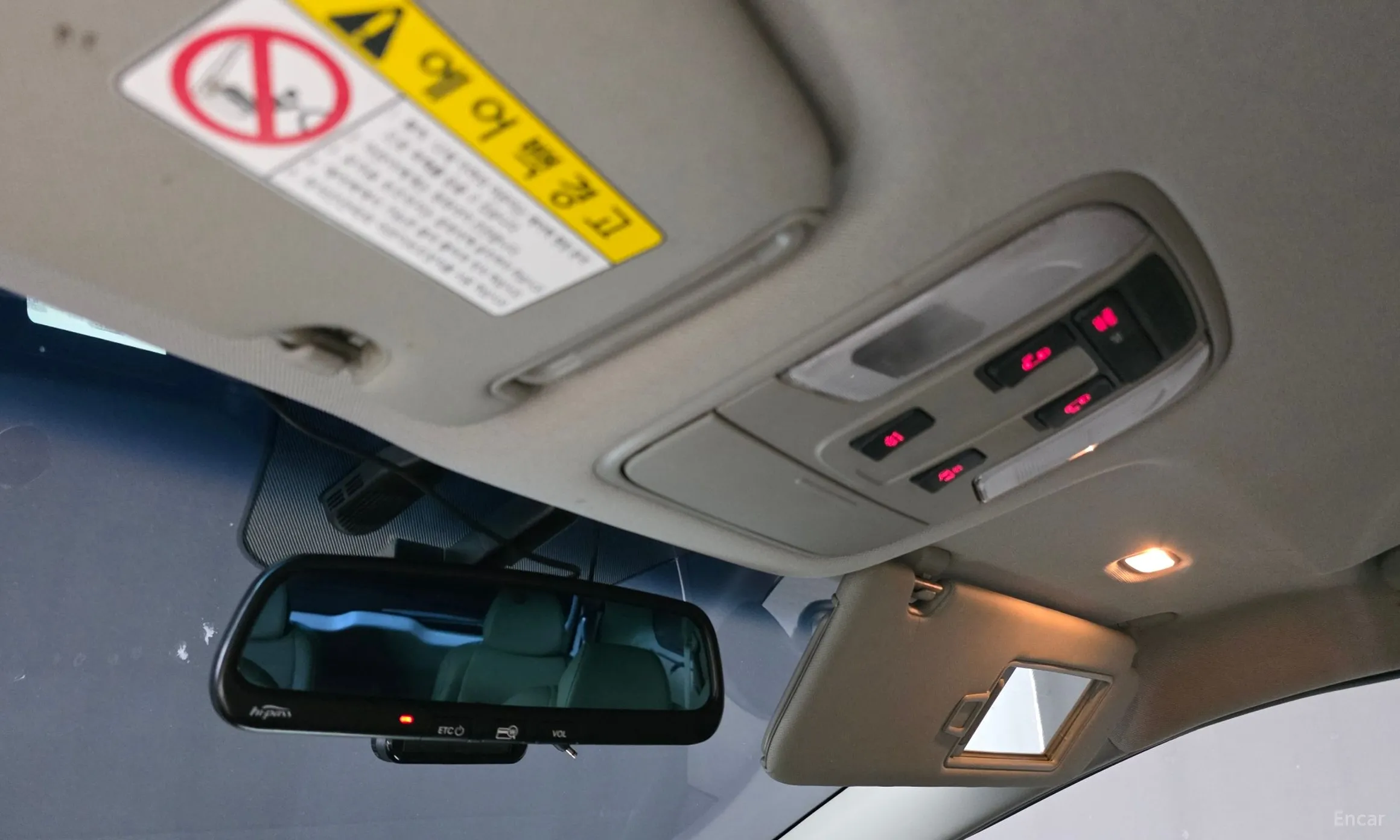 Kia Carnival превью 20