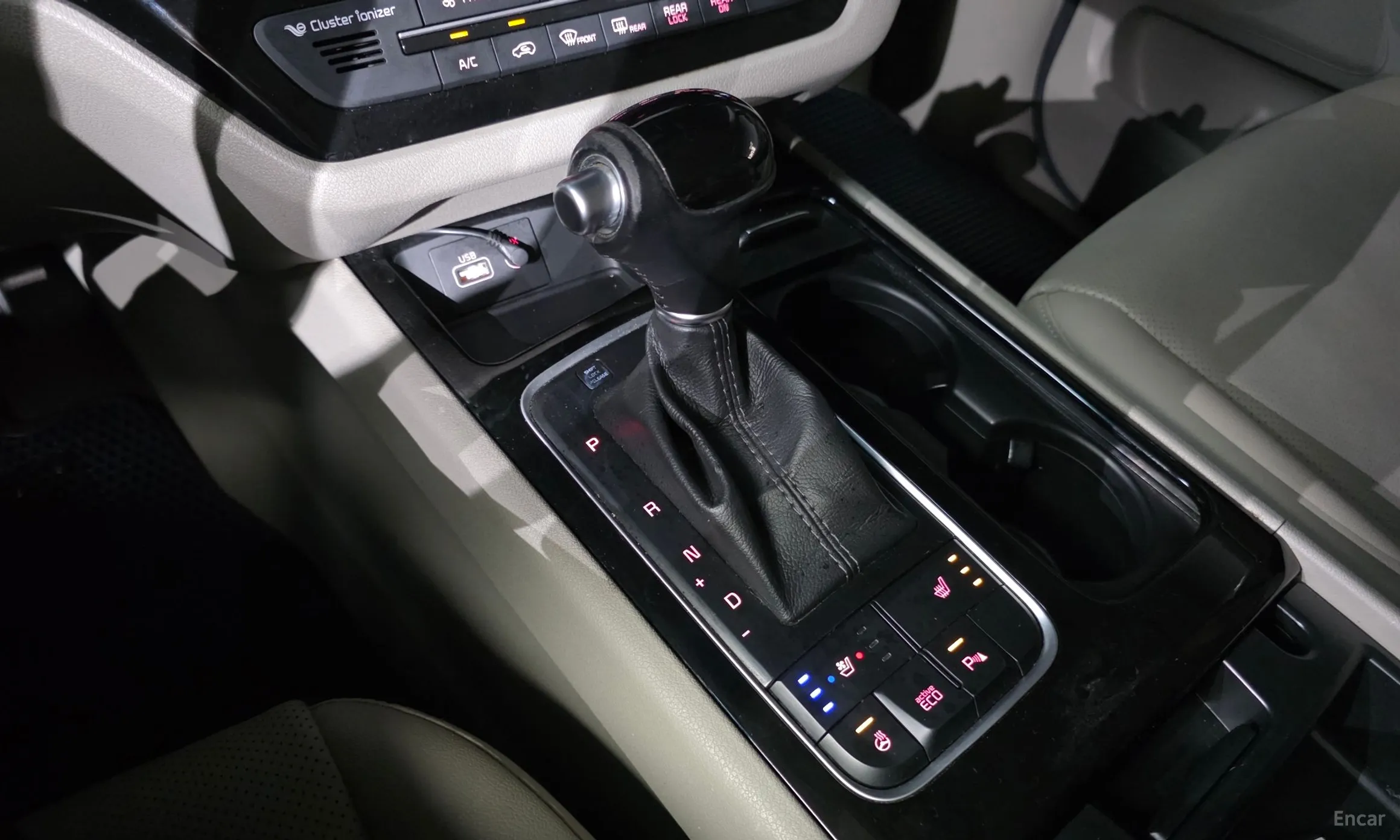Kia Carnival превью 9