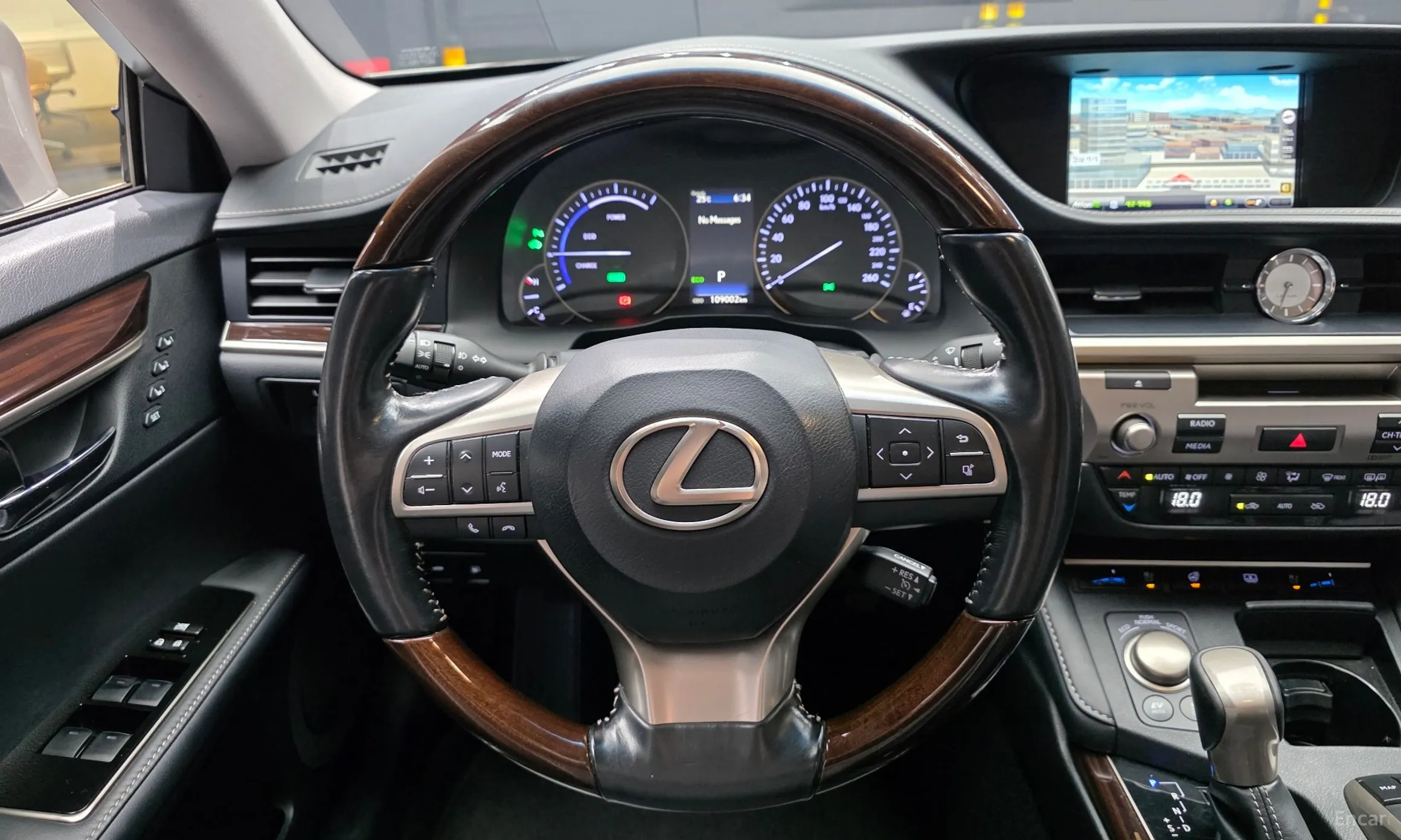 Lexus New ES300h превью 13