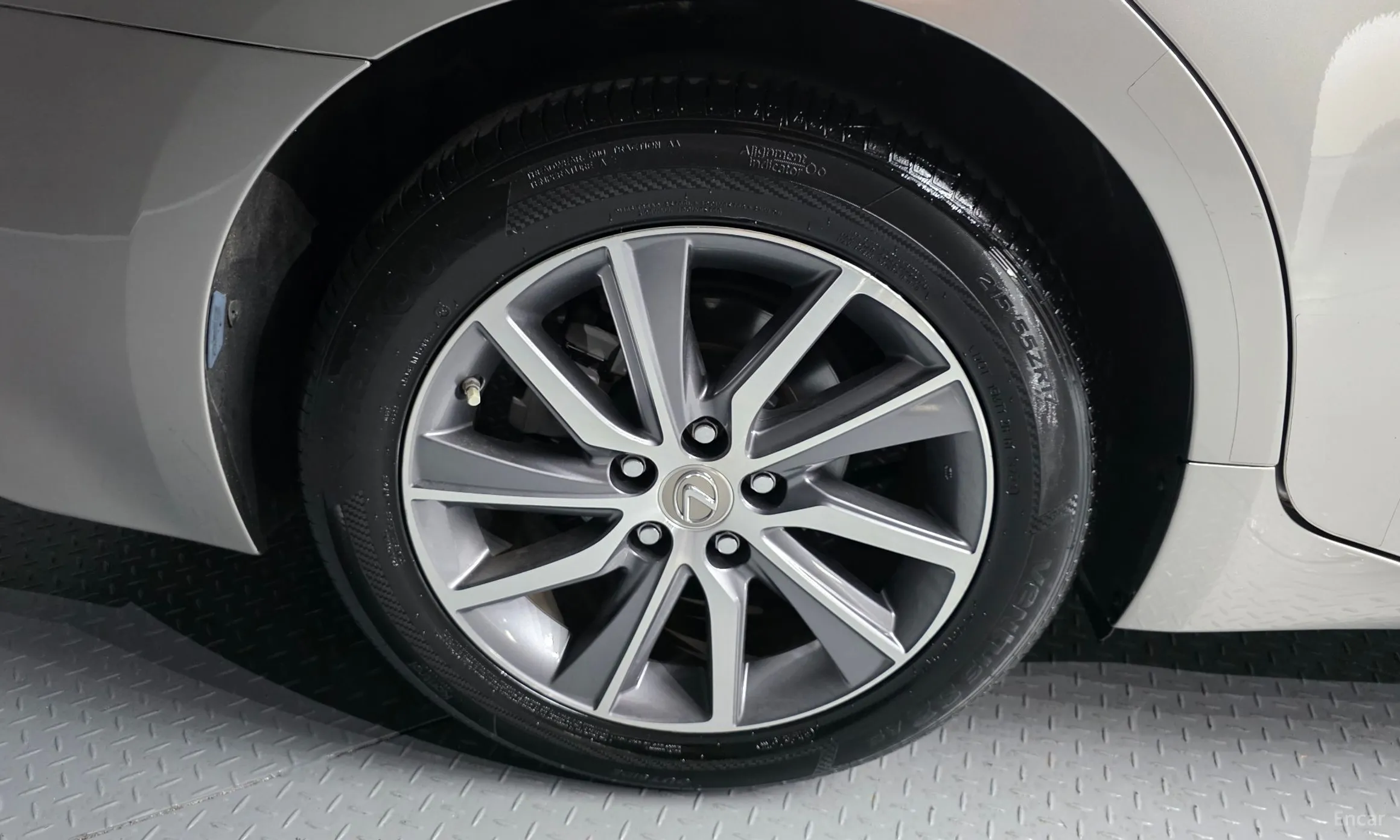 Lexus New ES300h превью 5