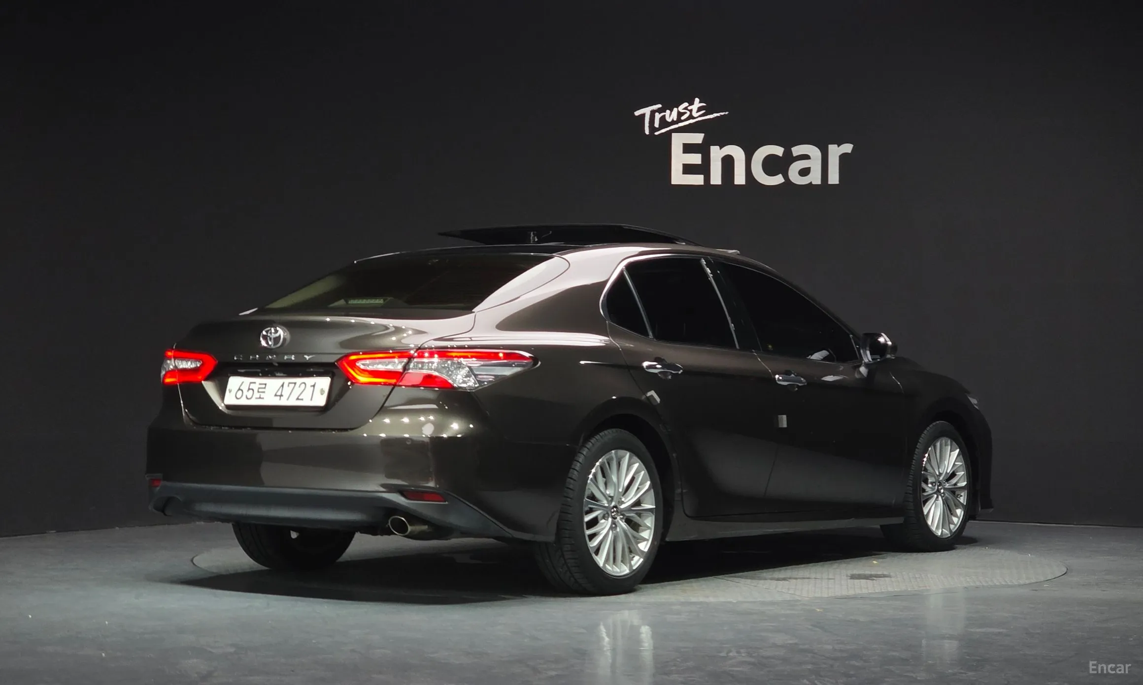 Toyota Camry (XV70)