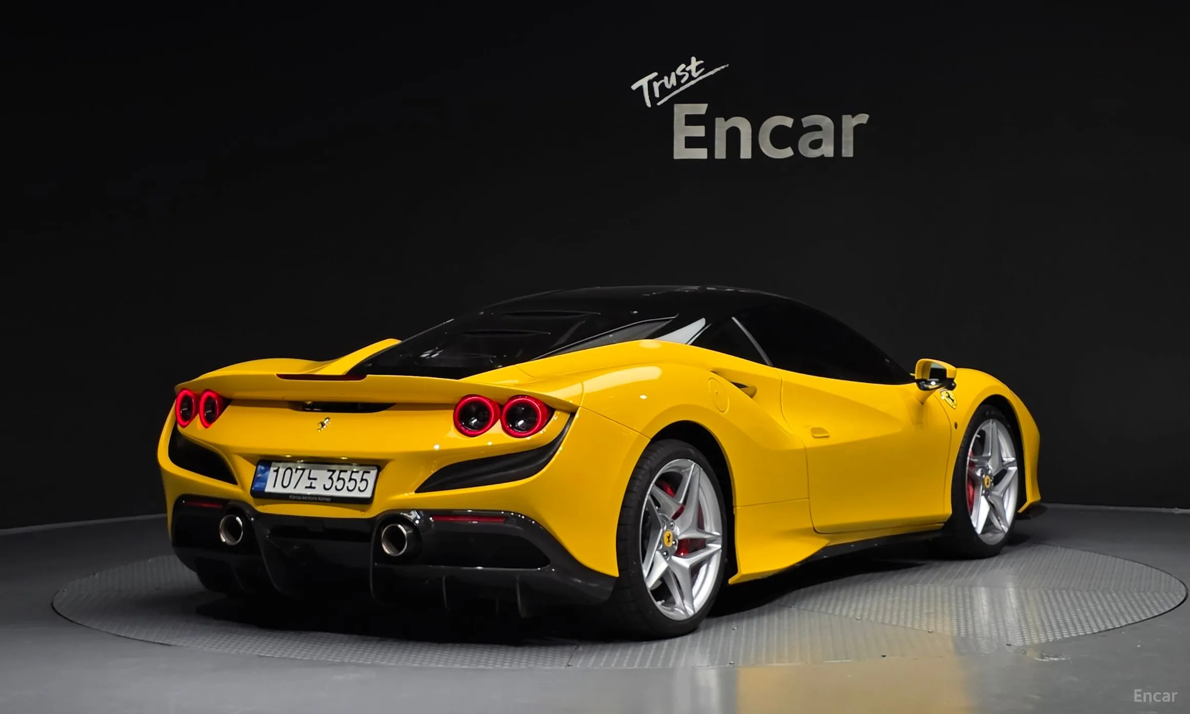 Ferrari F8 Tributo
