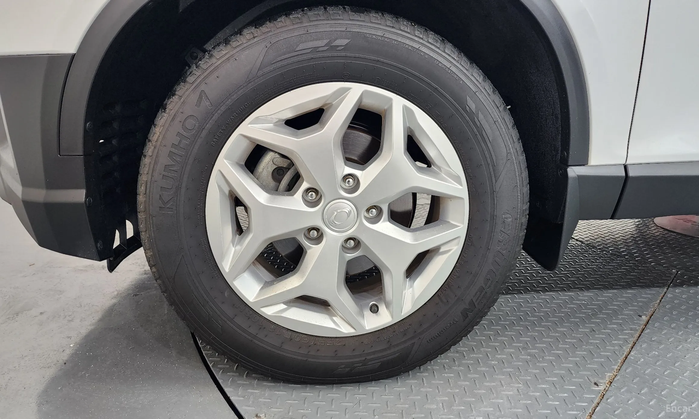 KG Mobility (SsangYong) Rexton Sports превью 5