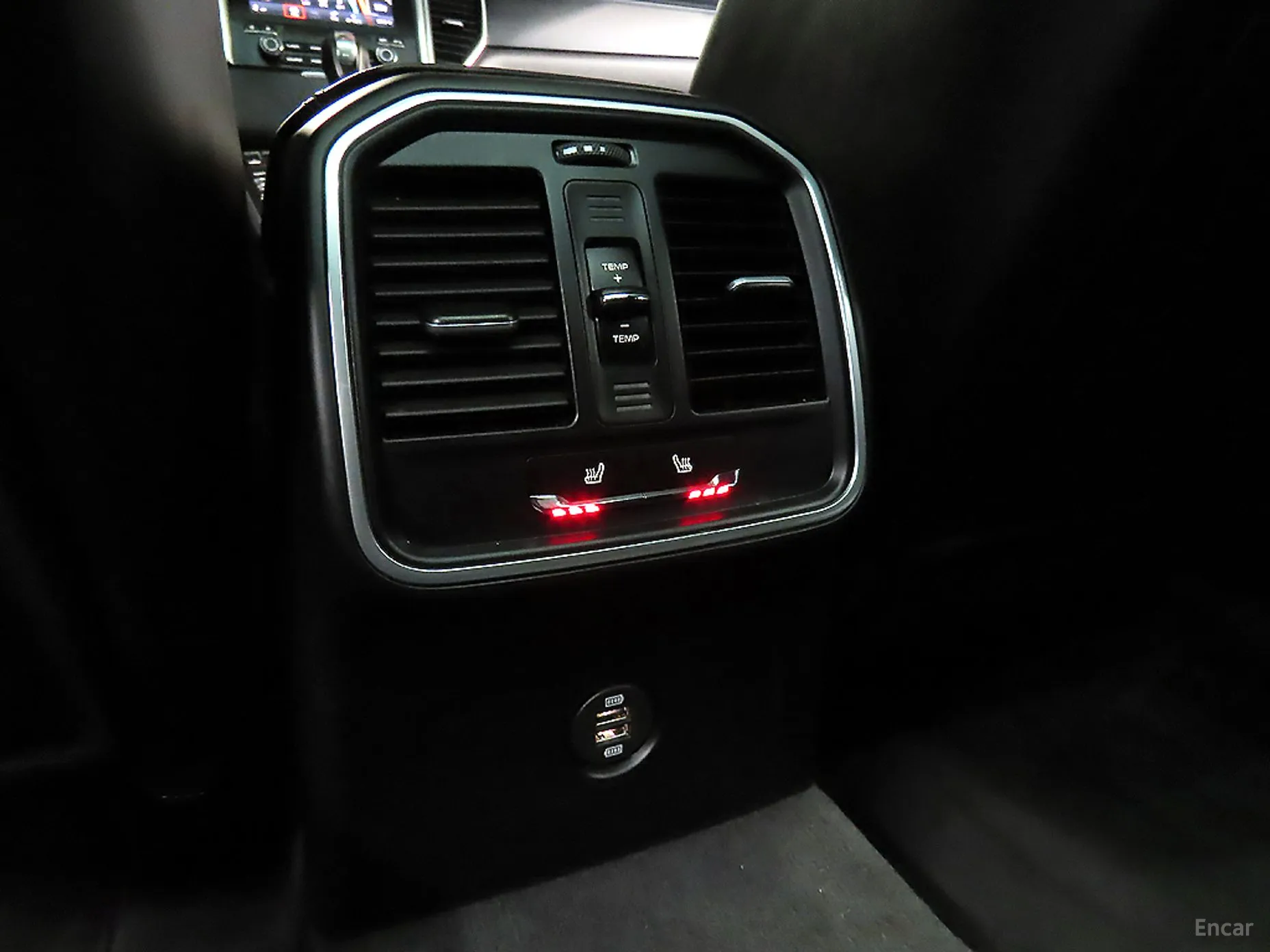 Porsche Macan превью 16