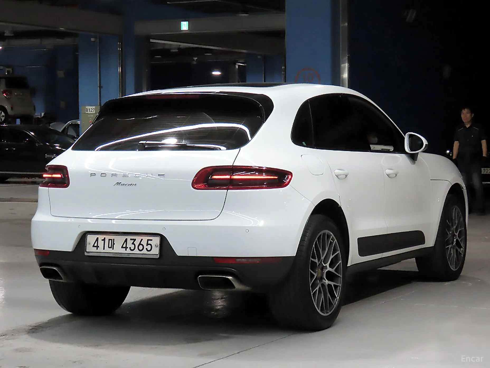 Porsche Macan превью 4