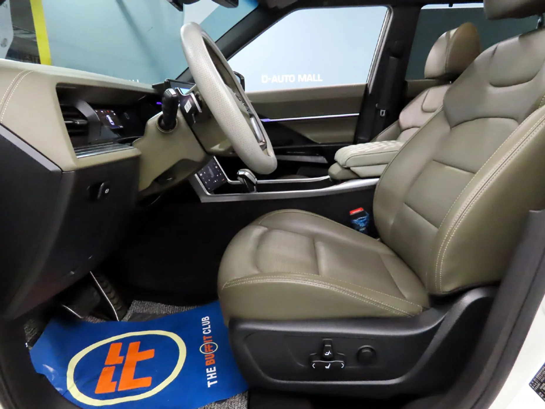 KG Mobility (SsangYong) Torres превью 10