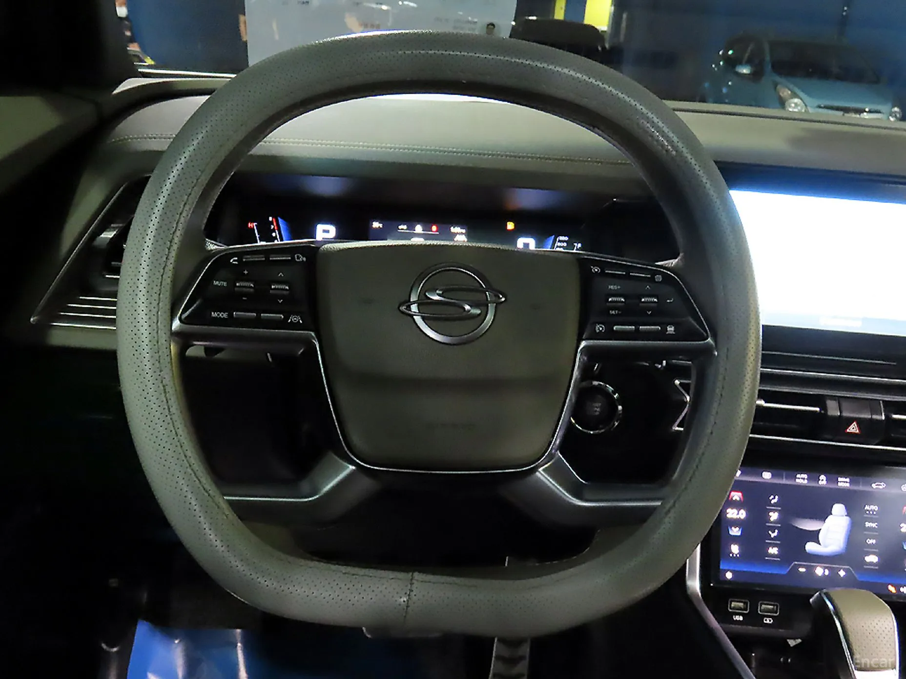 KG Mobility (SsangYong) Torres превью 15