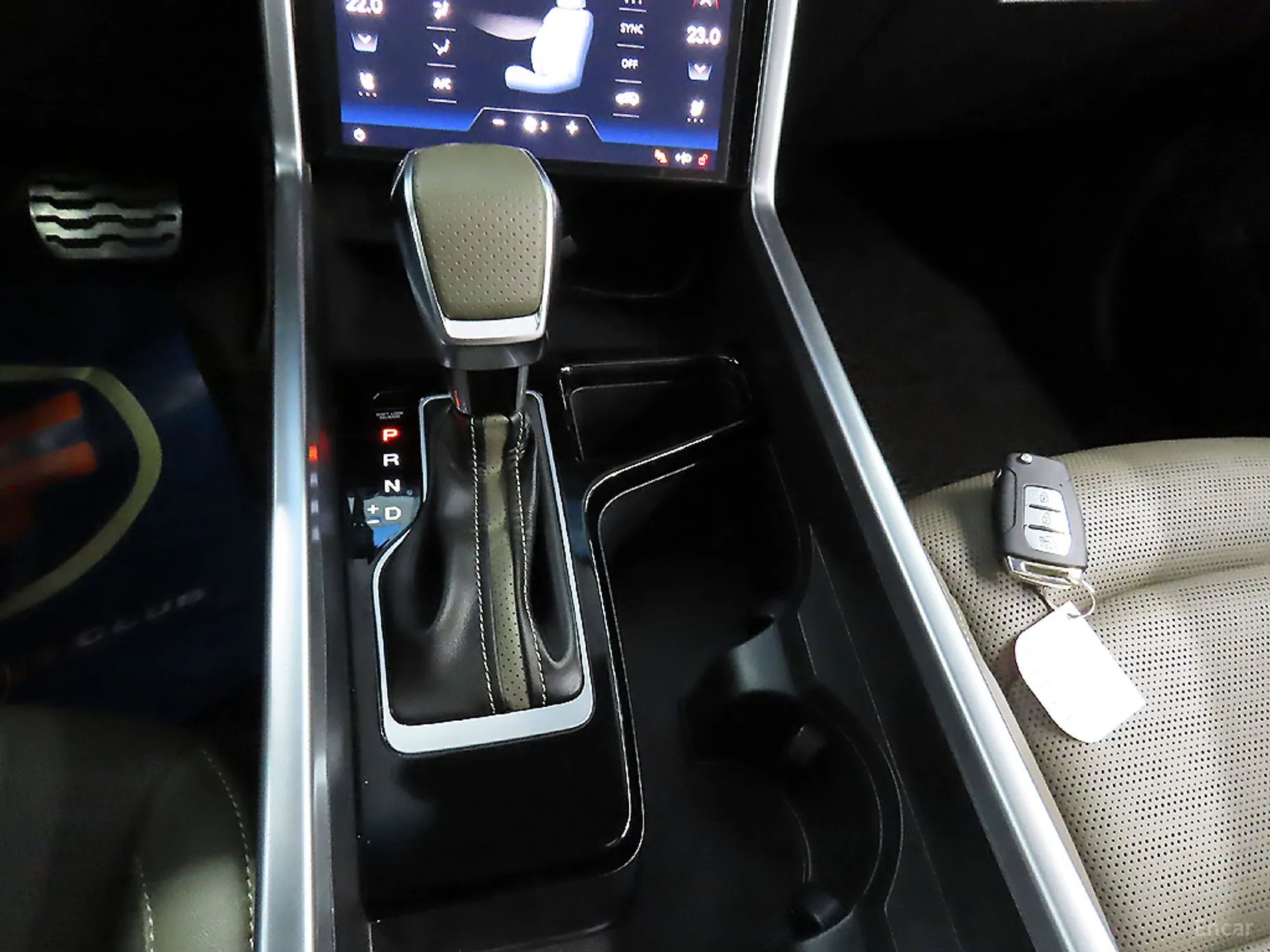 KG Mobility (SsangYong) Torres превью 9