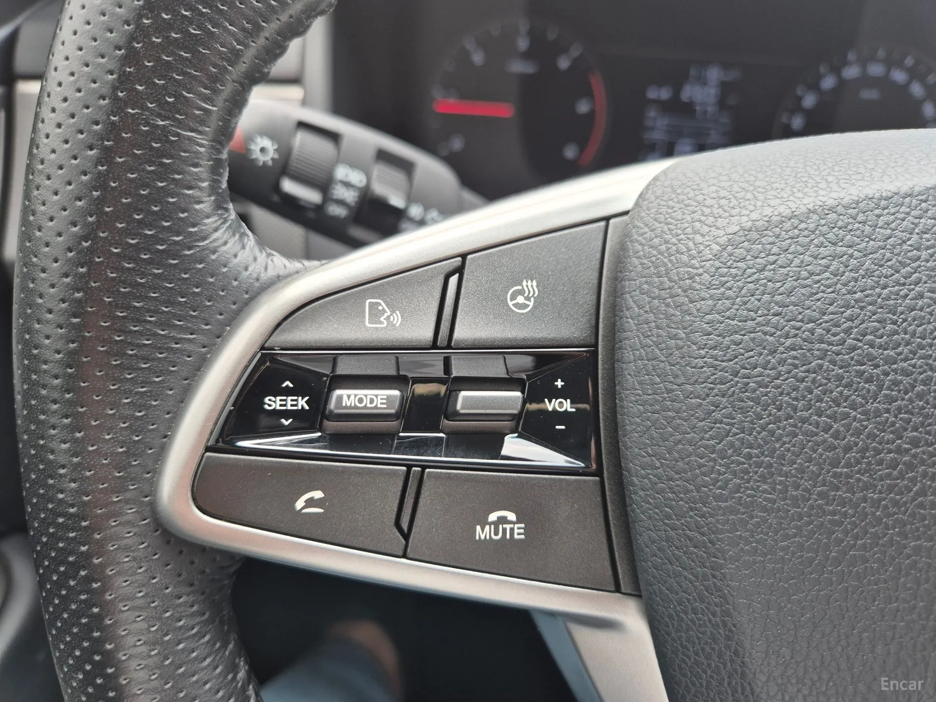 KG Mobility (SsangYong) Rexton Sports превью 14