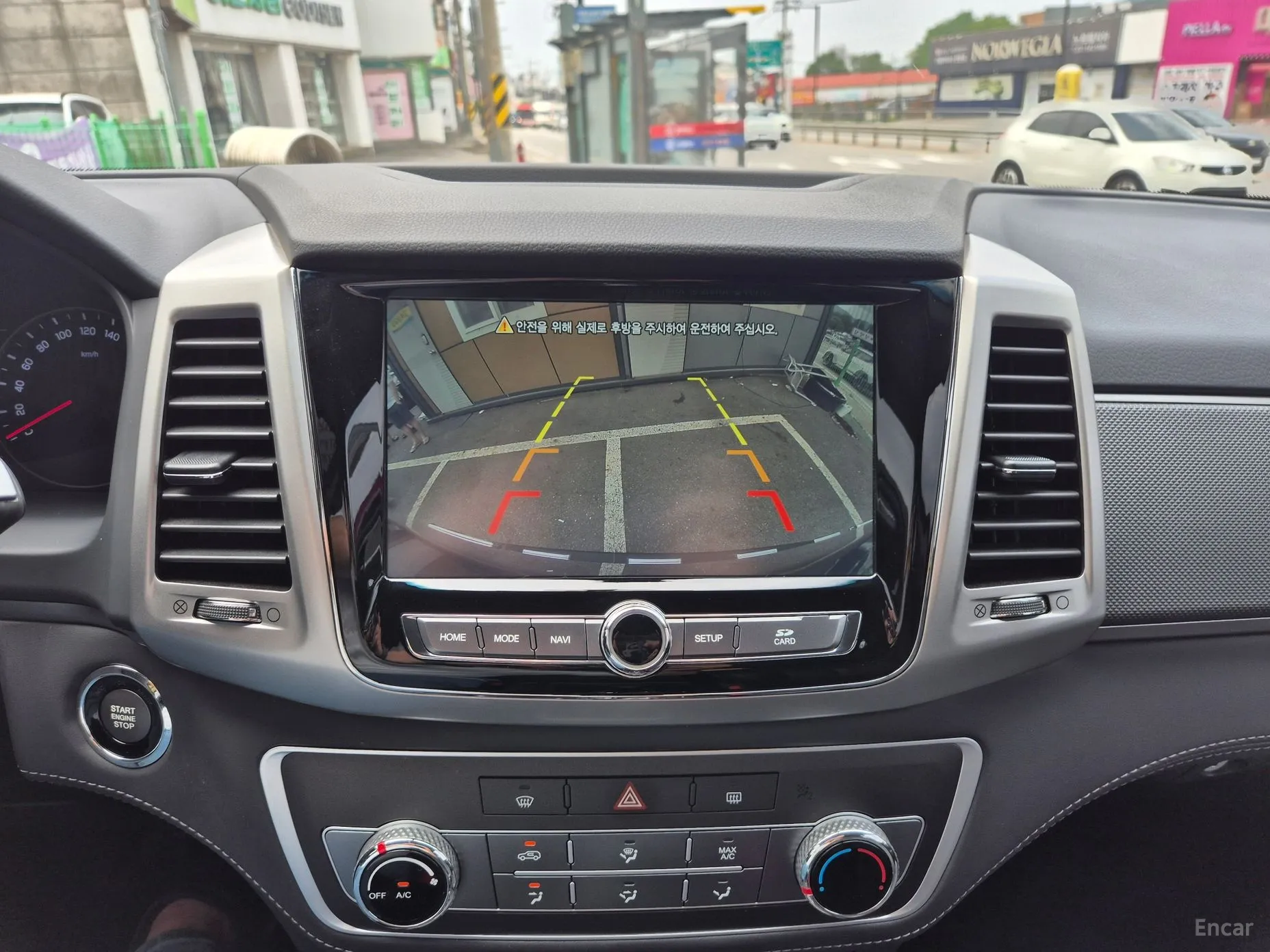 KG Mobility (SsangYong) Rexton Sports превью 8