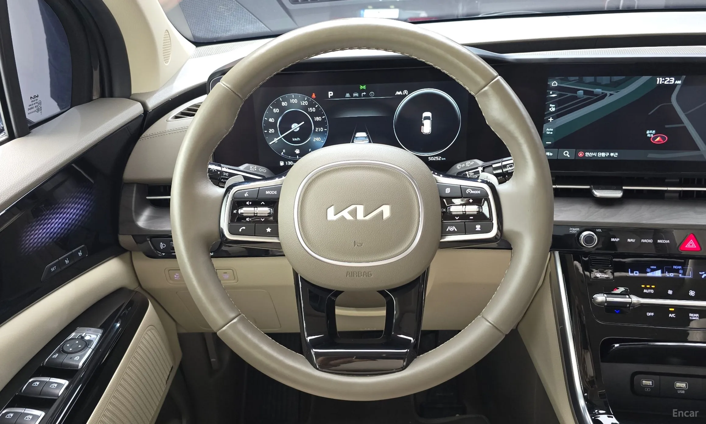 Kia Carnival Gen 4 превью 16