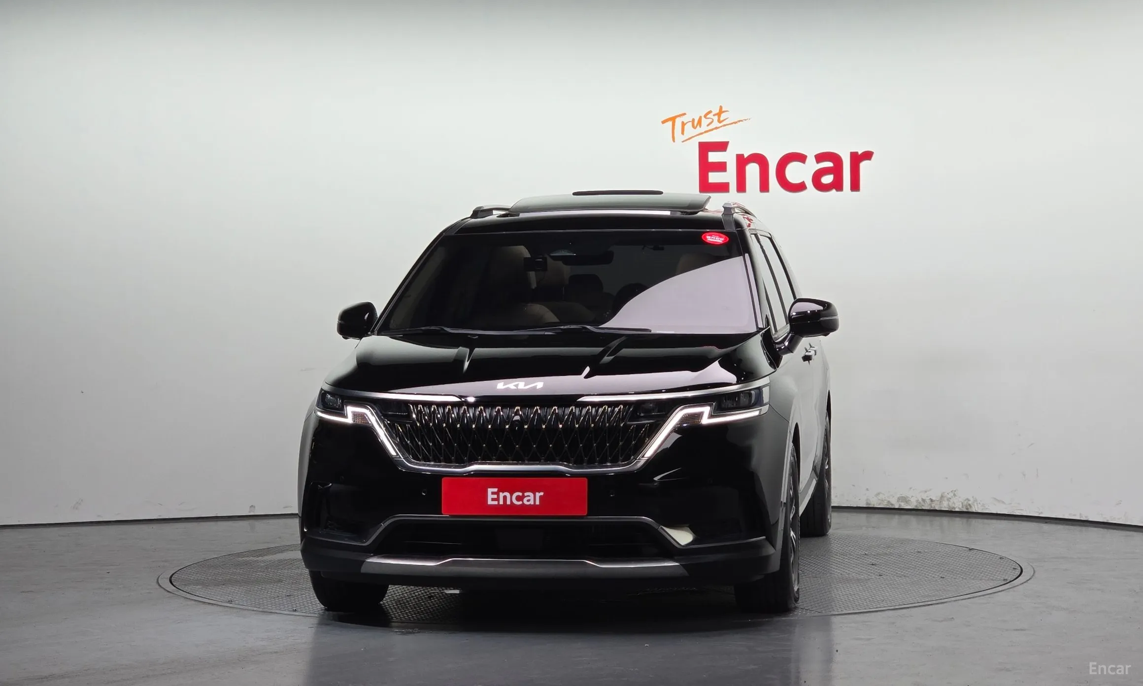 Kia Carnival Gen 4 превью 3