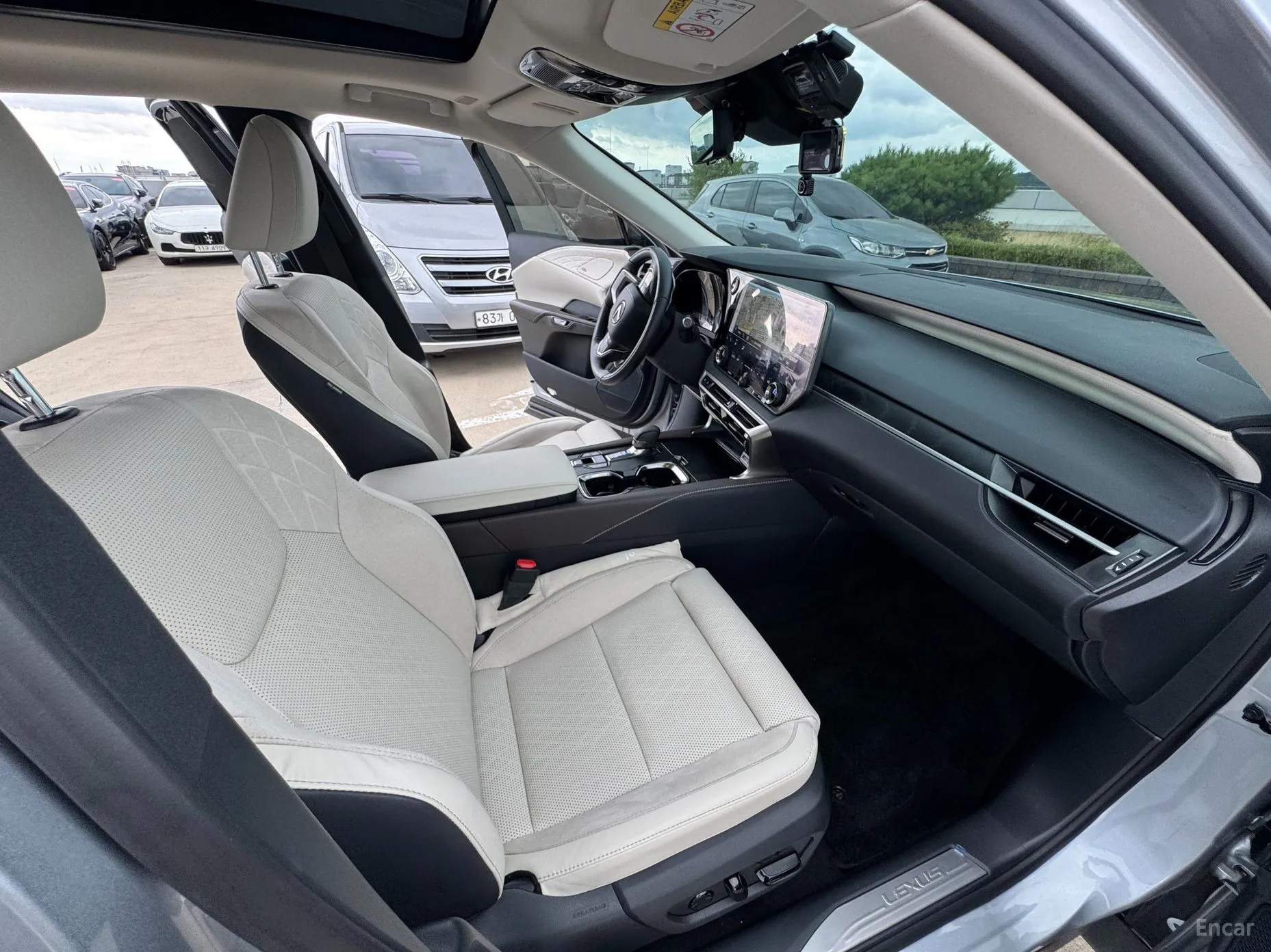 Lexus RX350h 5th Generation превью 10