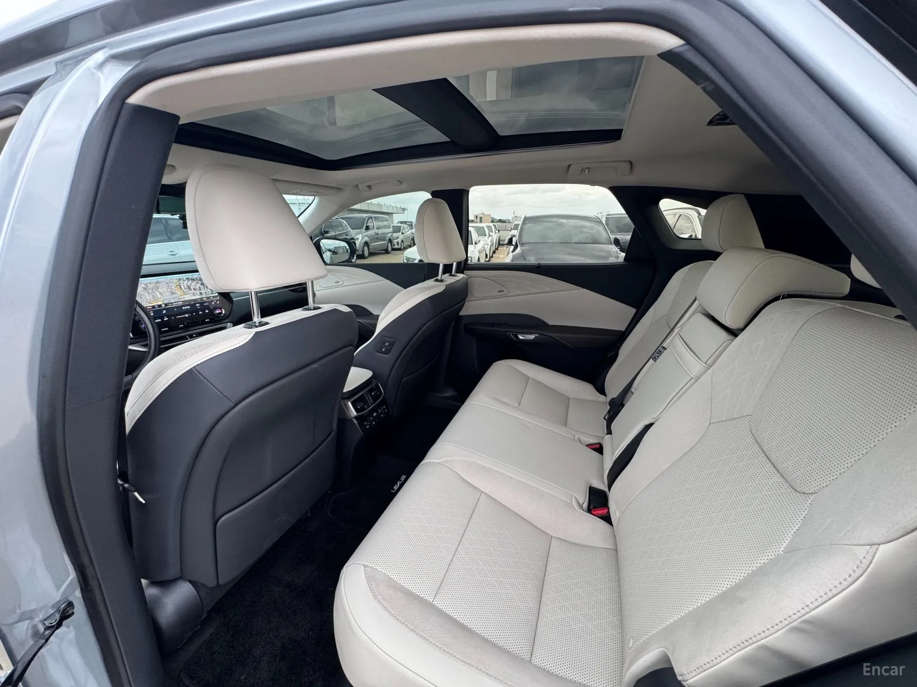 Lexus RX350h 5th Generation превью 15